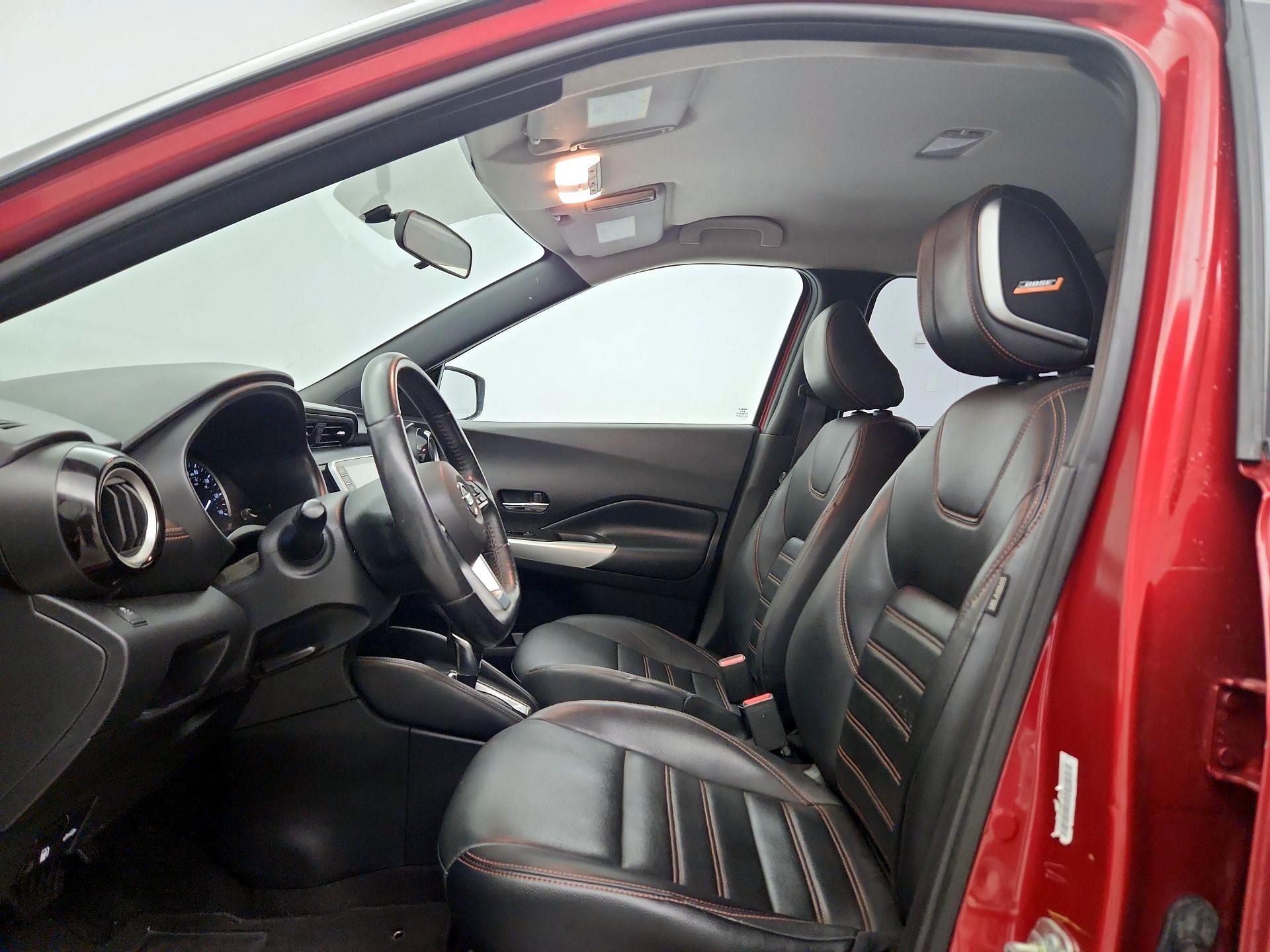 Thumbnail: 2019 Nissan Kicks - 11