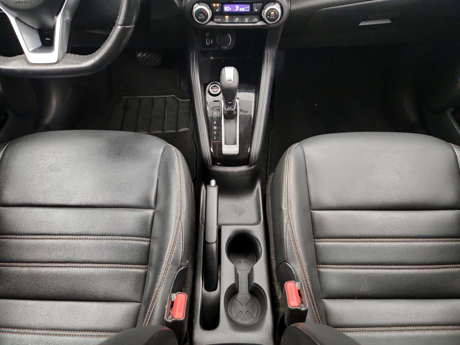 Thumbnail: 2019 Nissan Kicks - 17