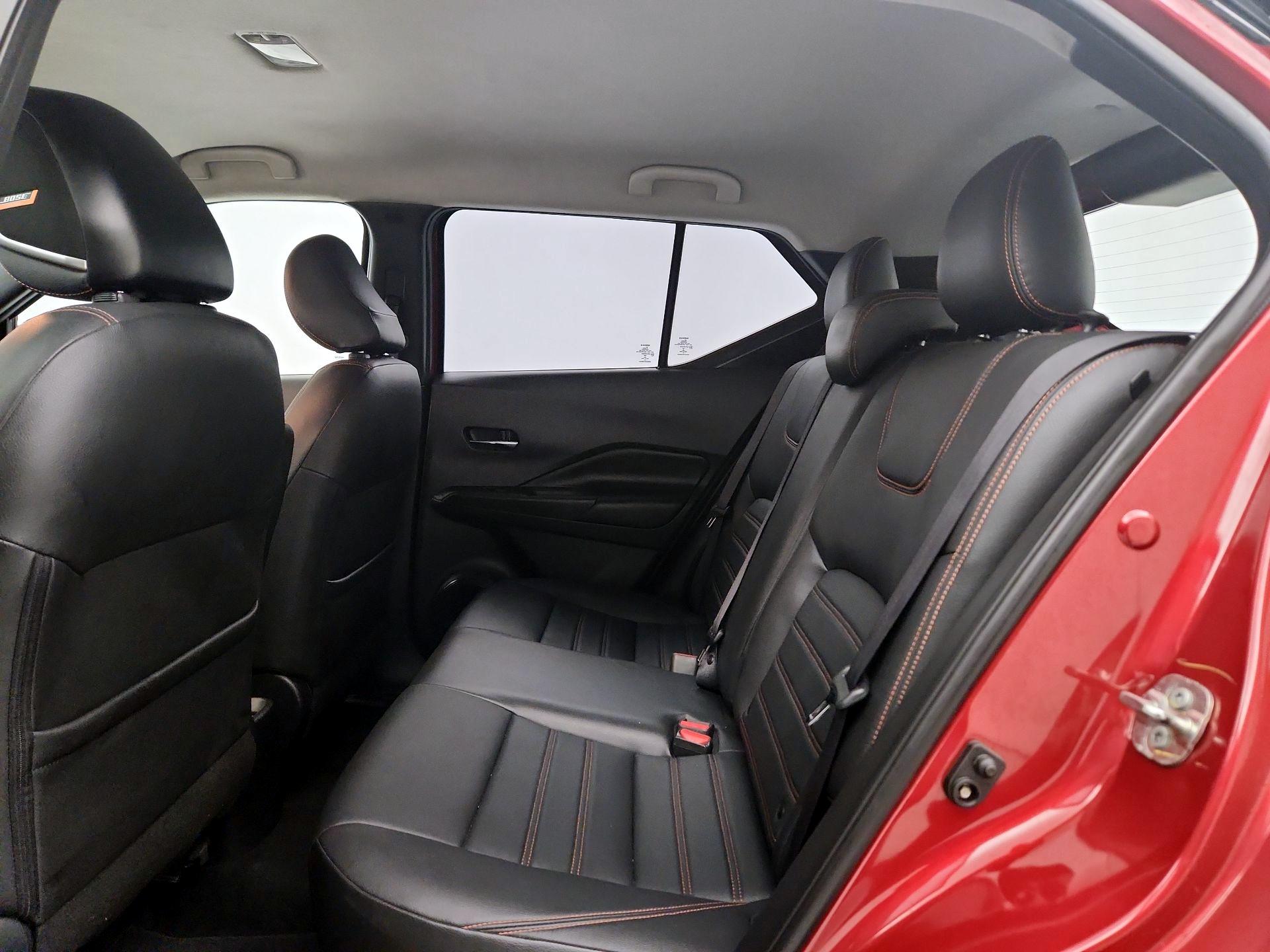 Thumbnail: 2019 Nissan Kicks - 19