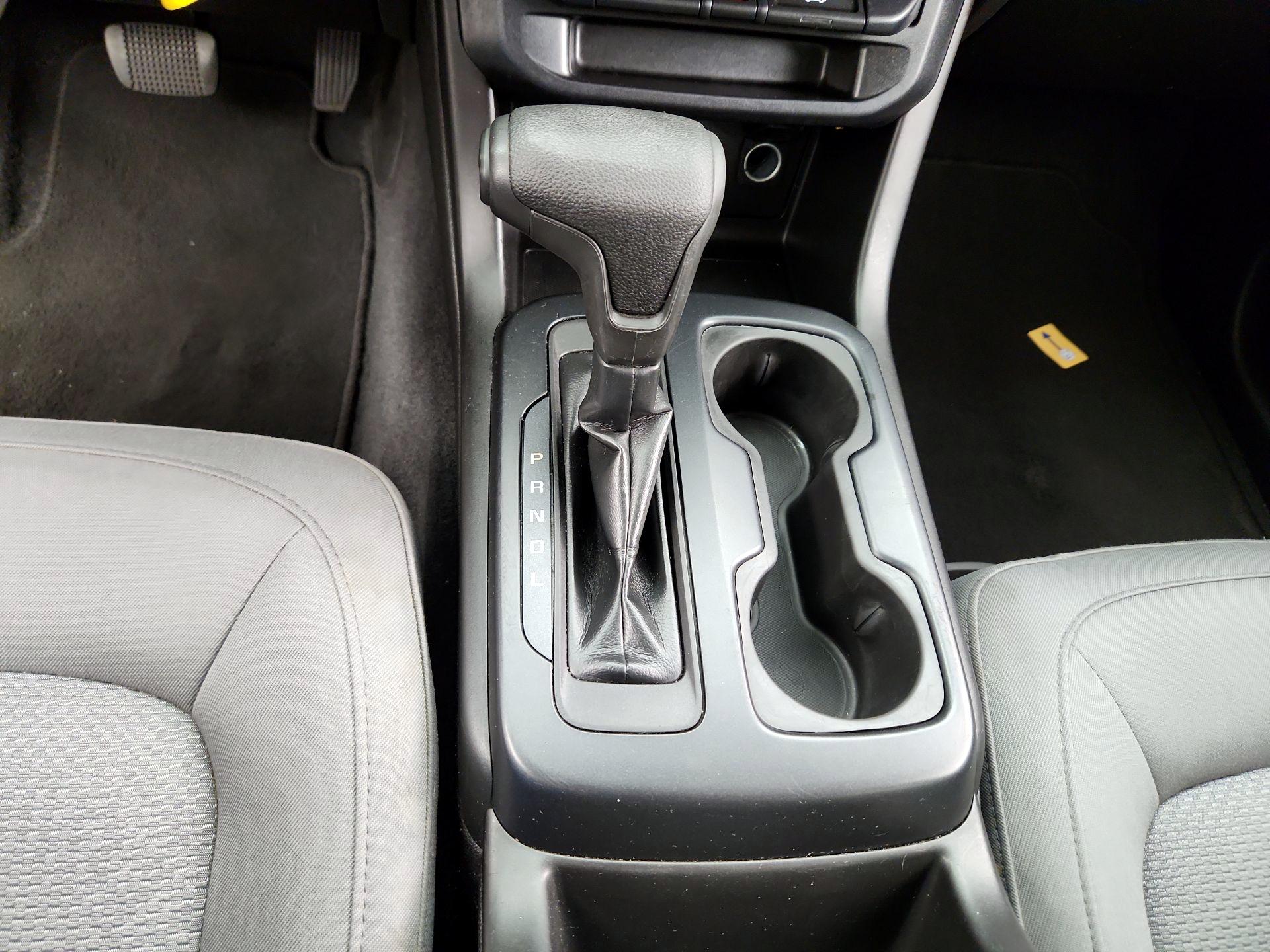 Thumbnail: 2019 Chevrolet Colorado - 17