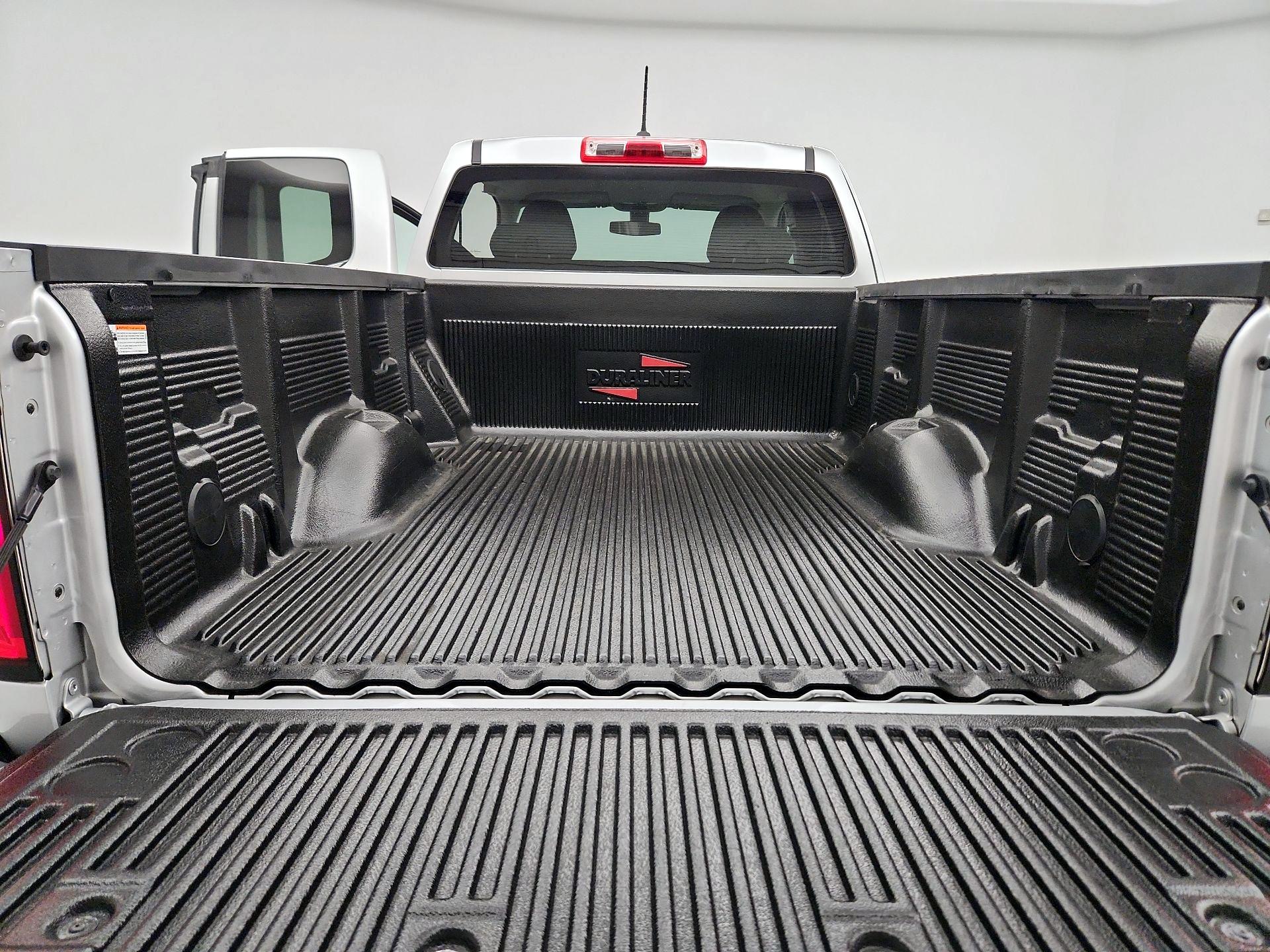 Thumbnail: 2019 Chevrolet Colorado - 20
