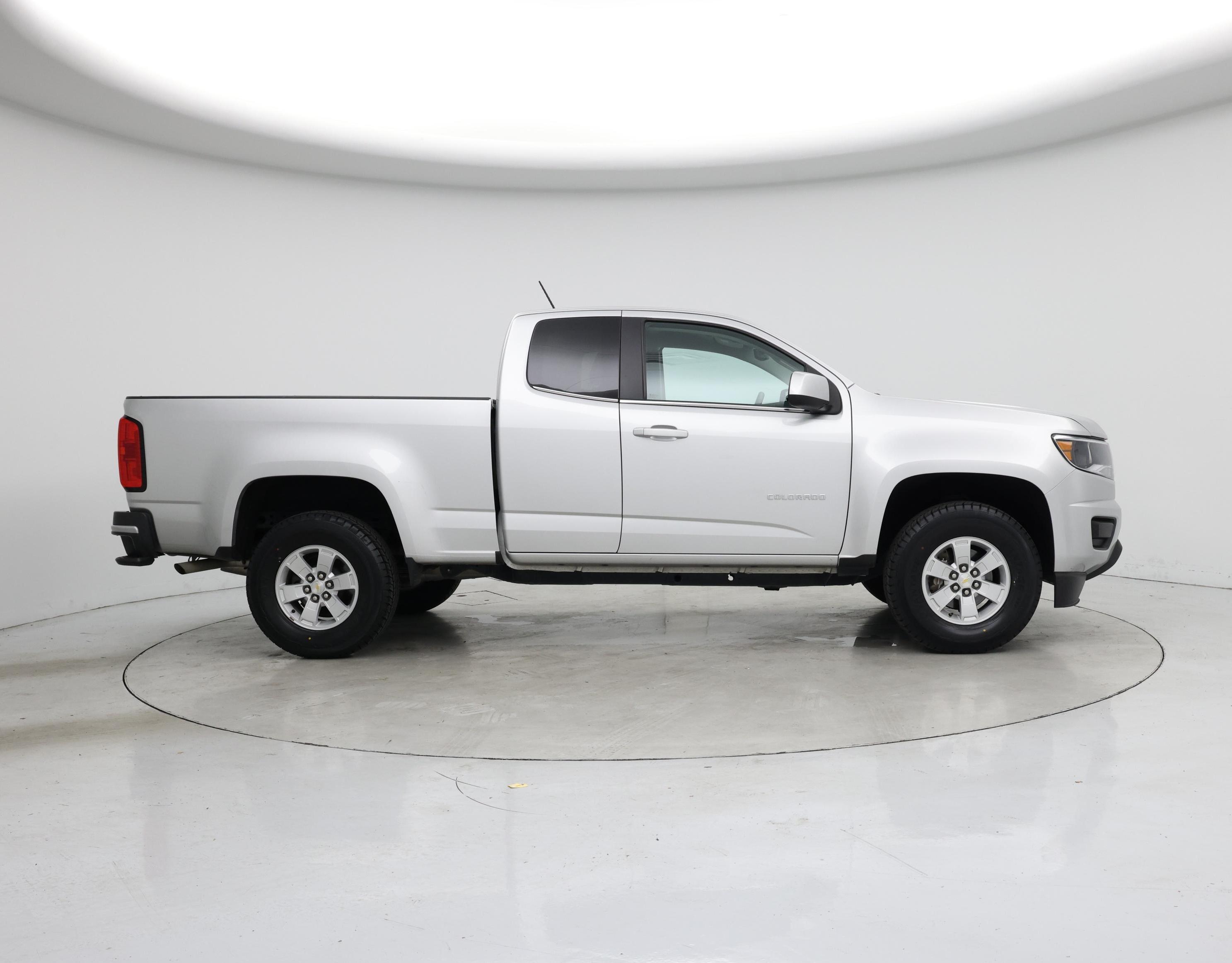 Thumbnail: 2019 Chevrolet Colorado - 7
