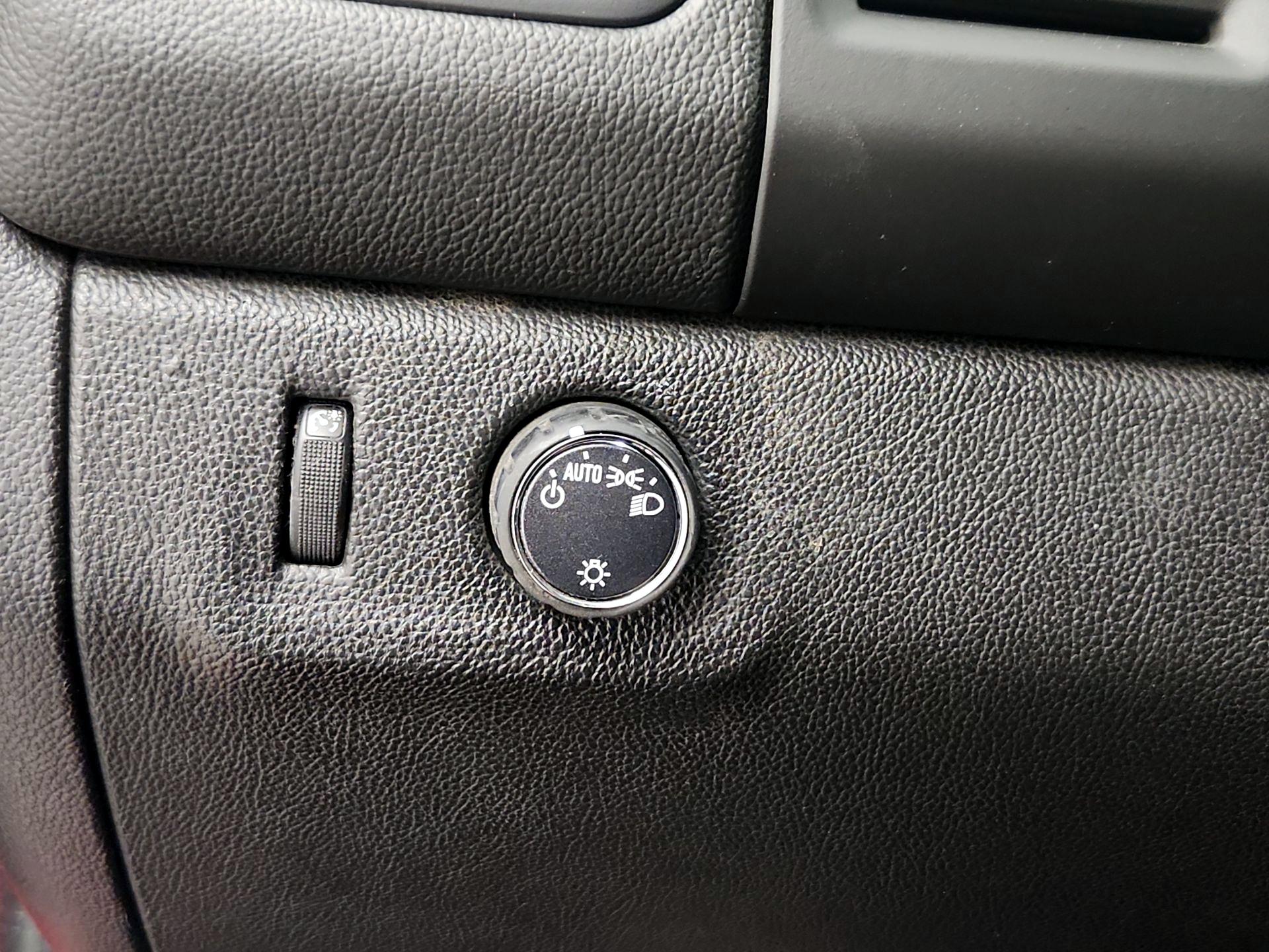 Thumbnail: 2017 Chevrolet Colorado - 13