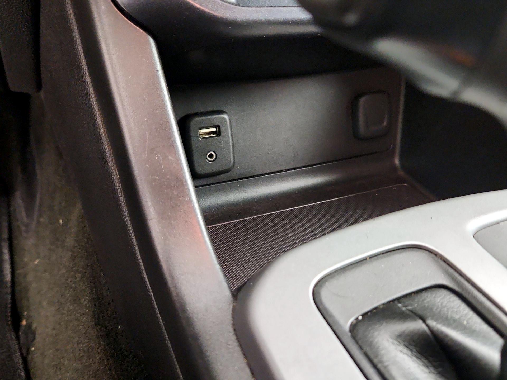 Thumbnail: 2017 Chevrolet Colorado - 18