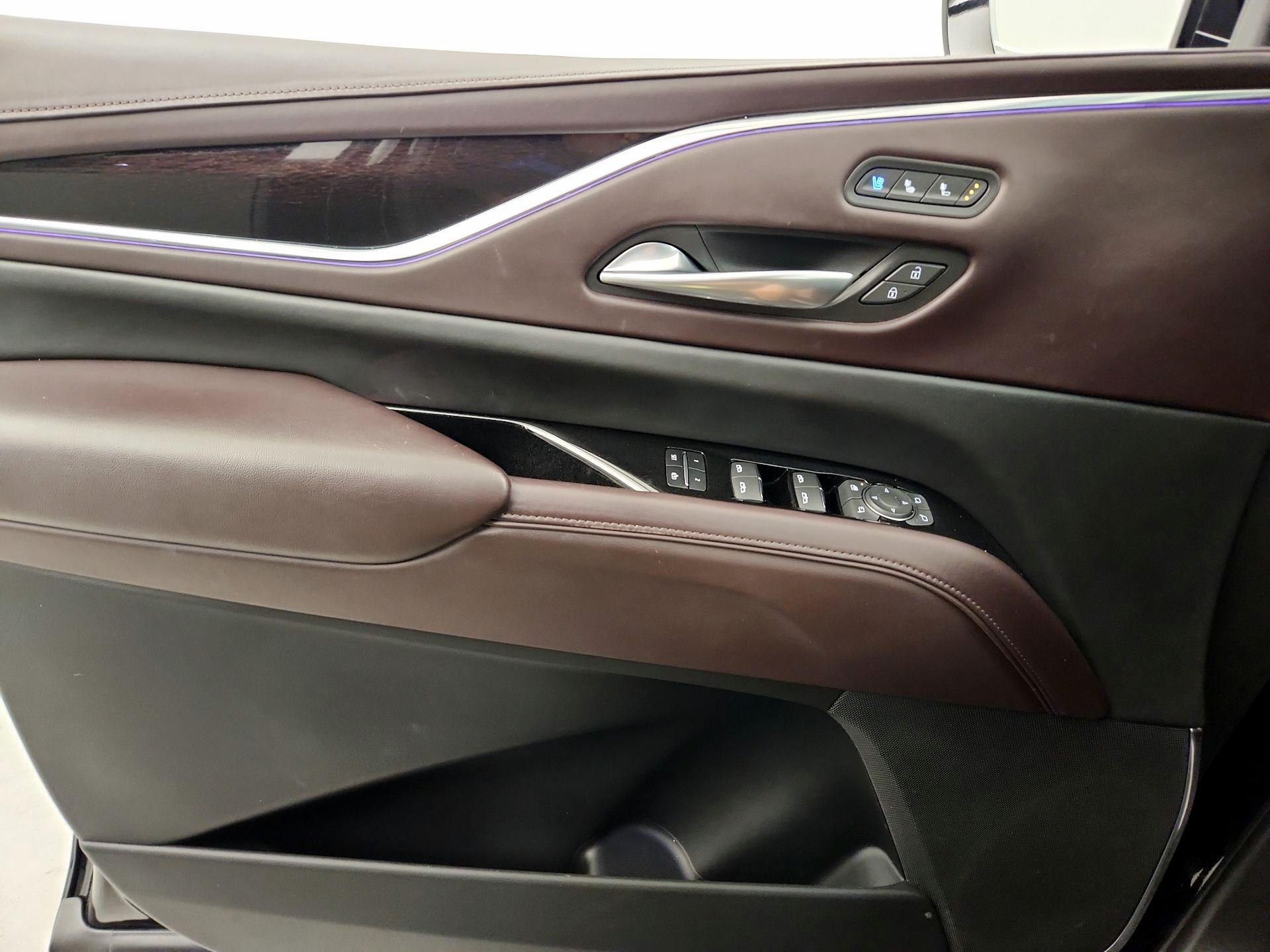 Thumbnail: 2021 Cadillac Escalade - 12