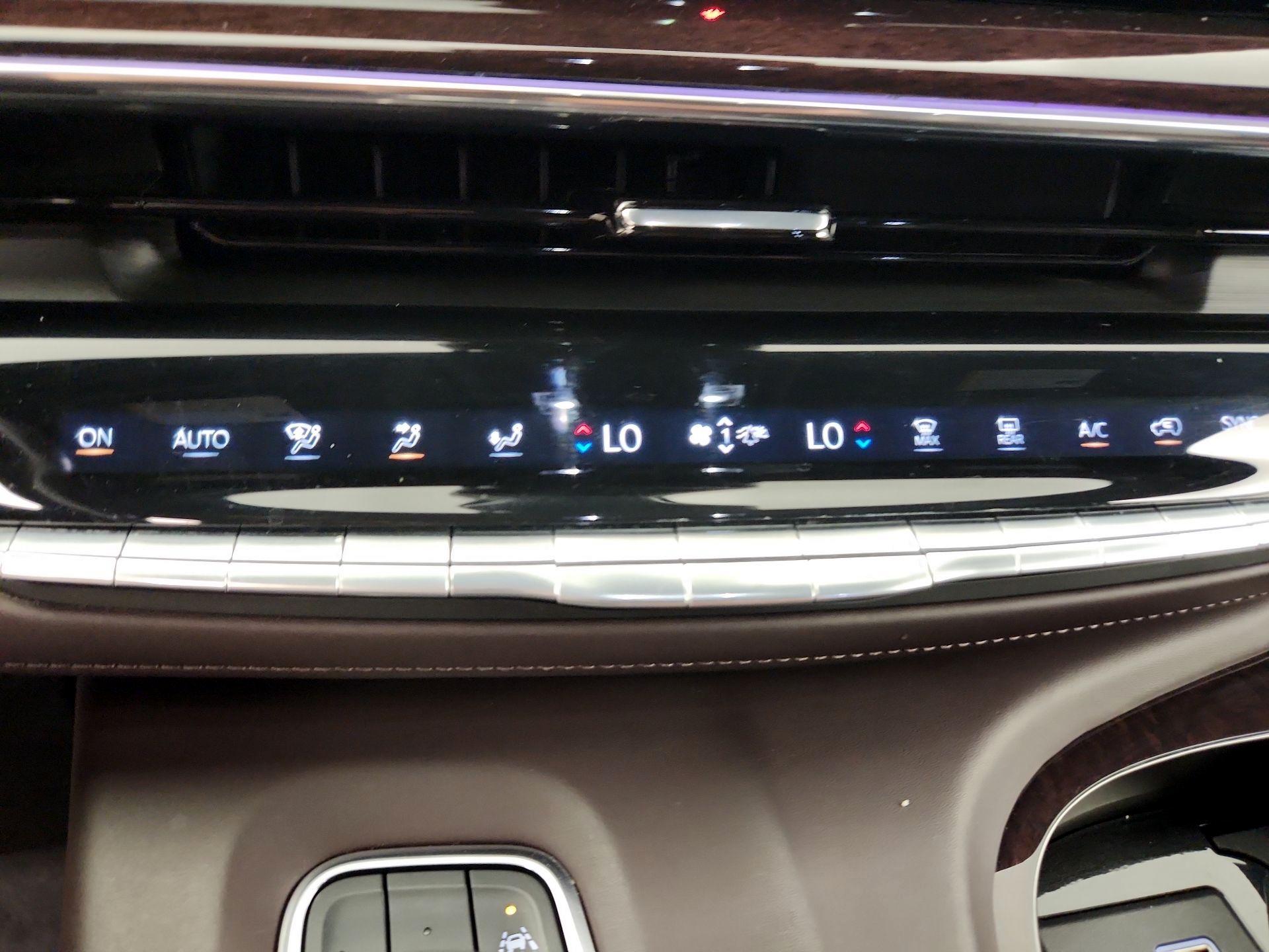 Thumbnail: 2021 Cadillac Escalade - 16