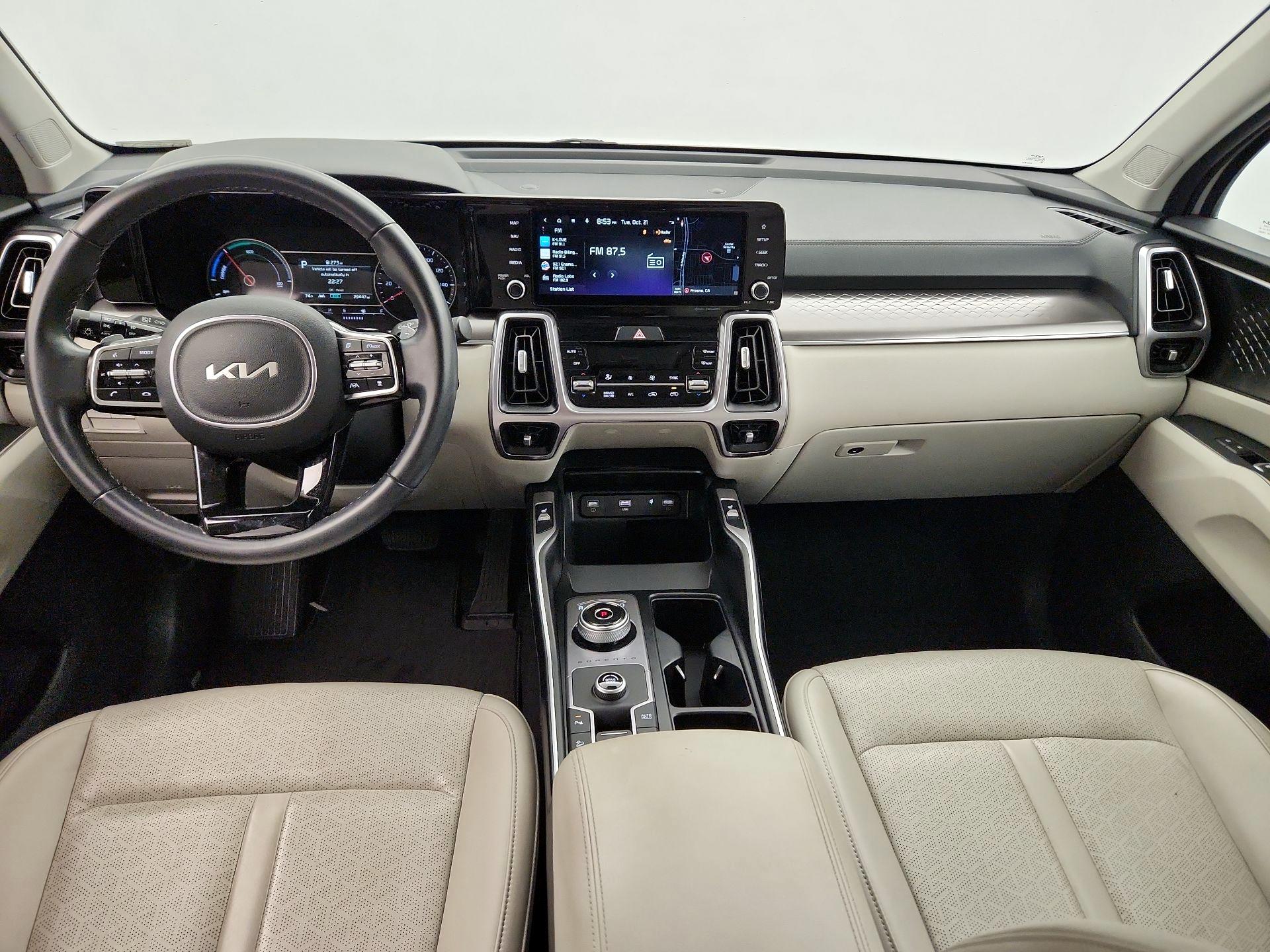 Thumbnail: 2023 Kia Sorento - 9