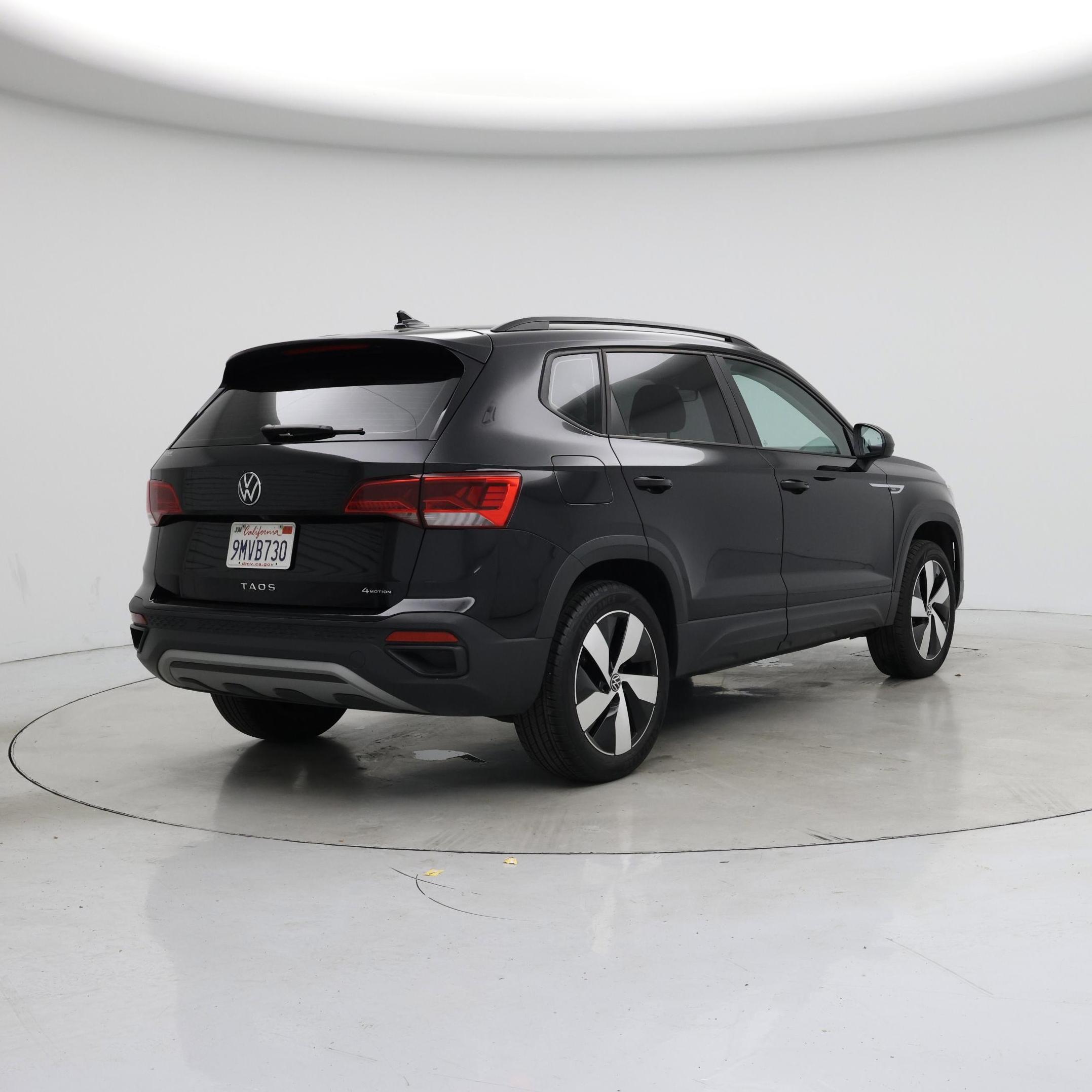 Thumbnail: 2024 Volkswagen Taos - 8