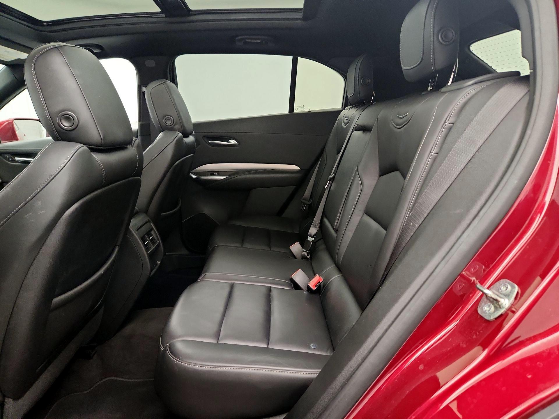 Thumbnail: 2020 Cadillac XT4 - 20