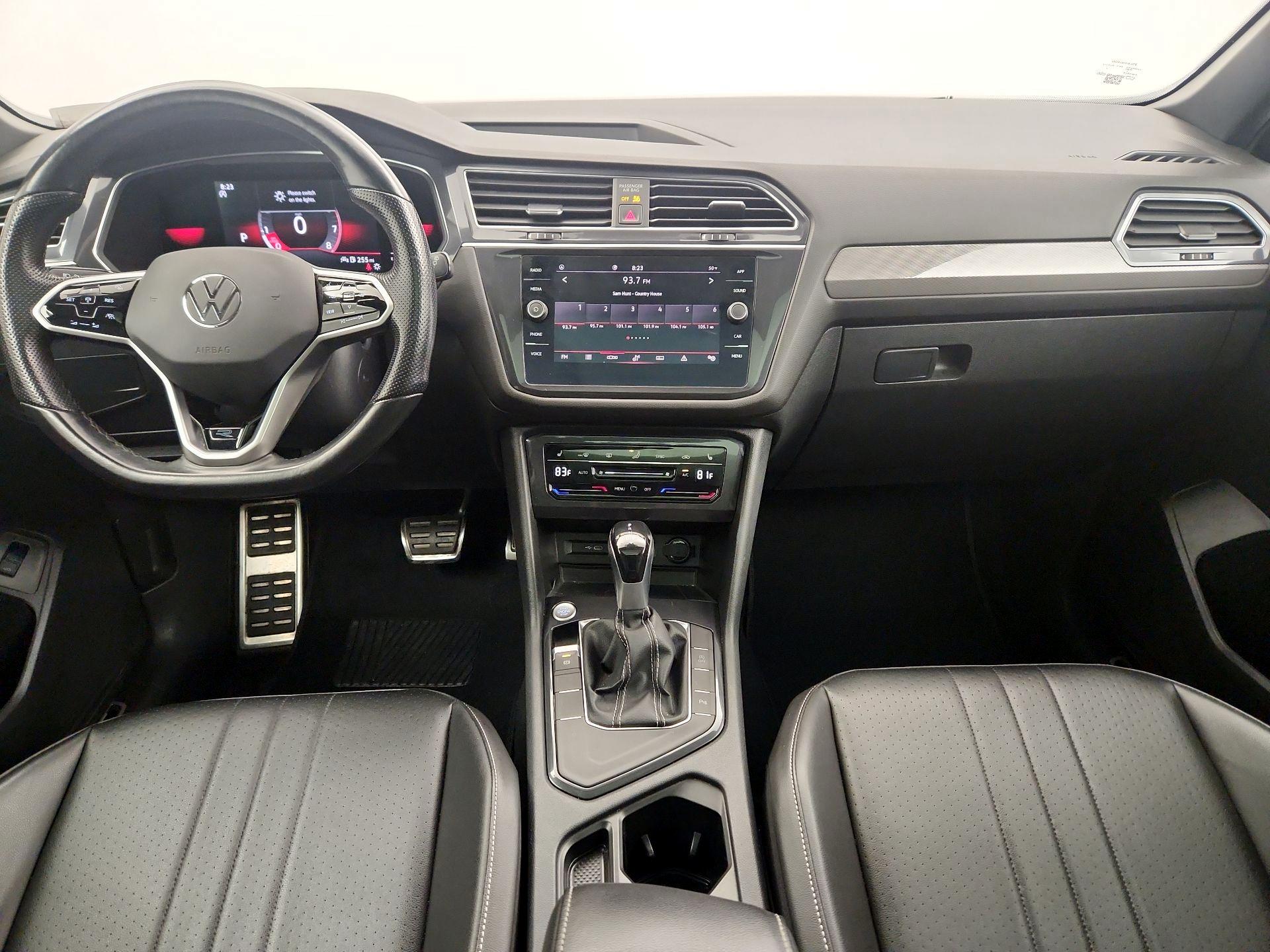 Thumbnail: 2022 Volkswagen Tiguan - 9