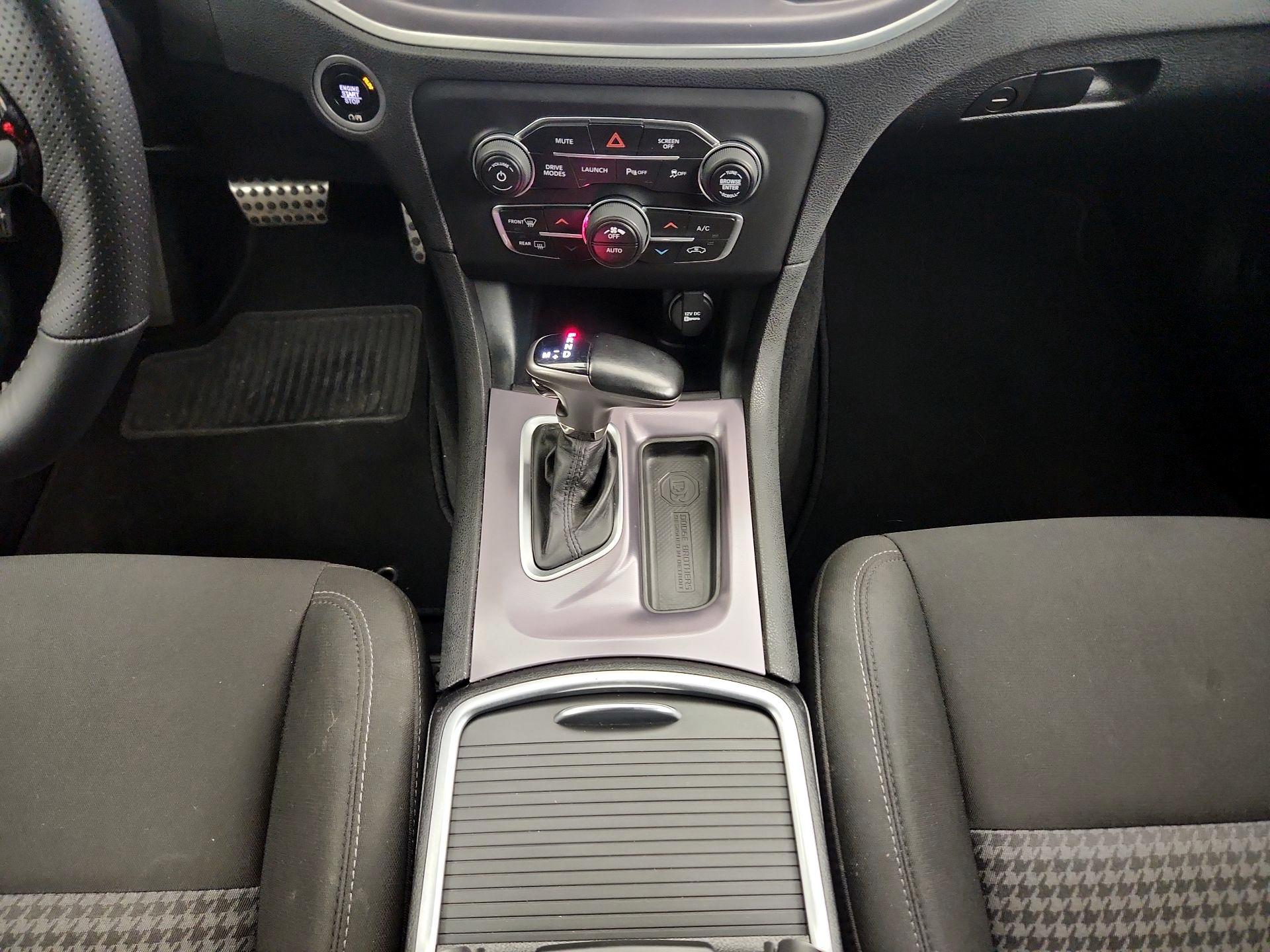 Thumbnail: 2020 Dodge Charger - 17