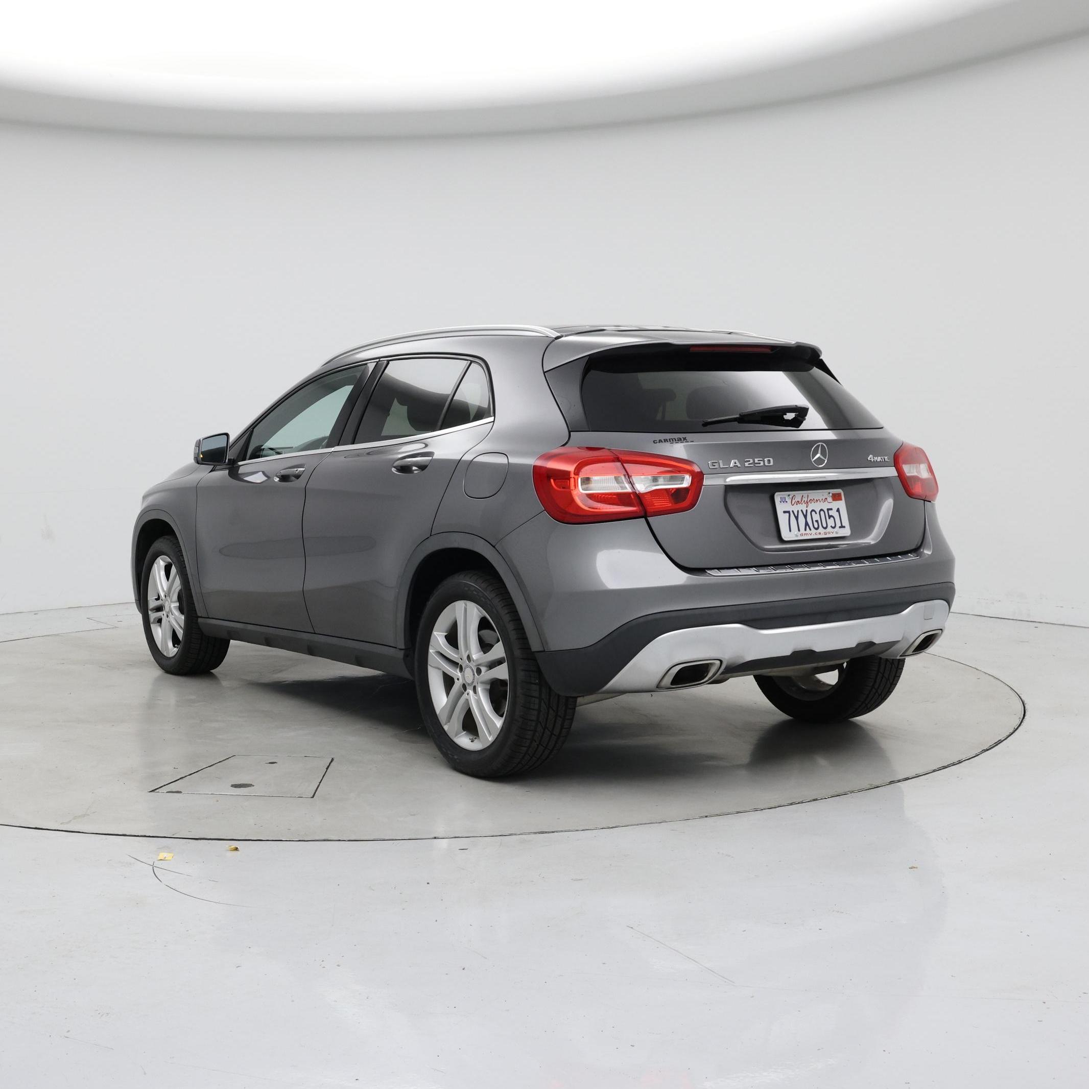Thumbnail: 2018 Mercedes-Benz GLA - 2