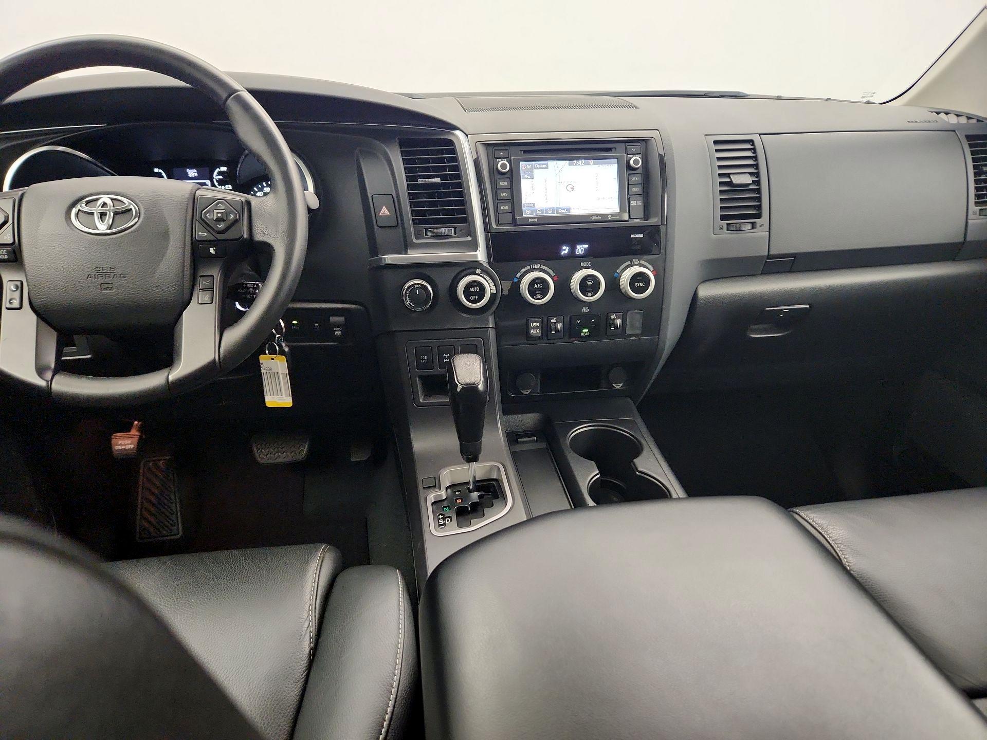 Thumbnail: 2019 Toyota Sequoia - 9