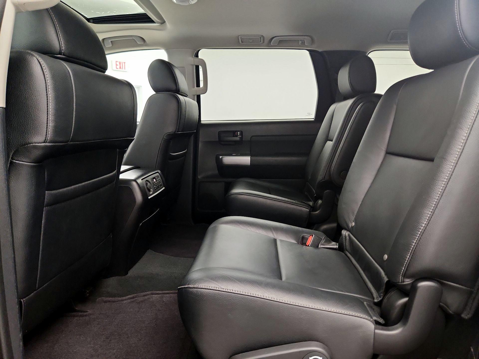 Thumbnail: 2019 Toyota Sequoia - 20