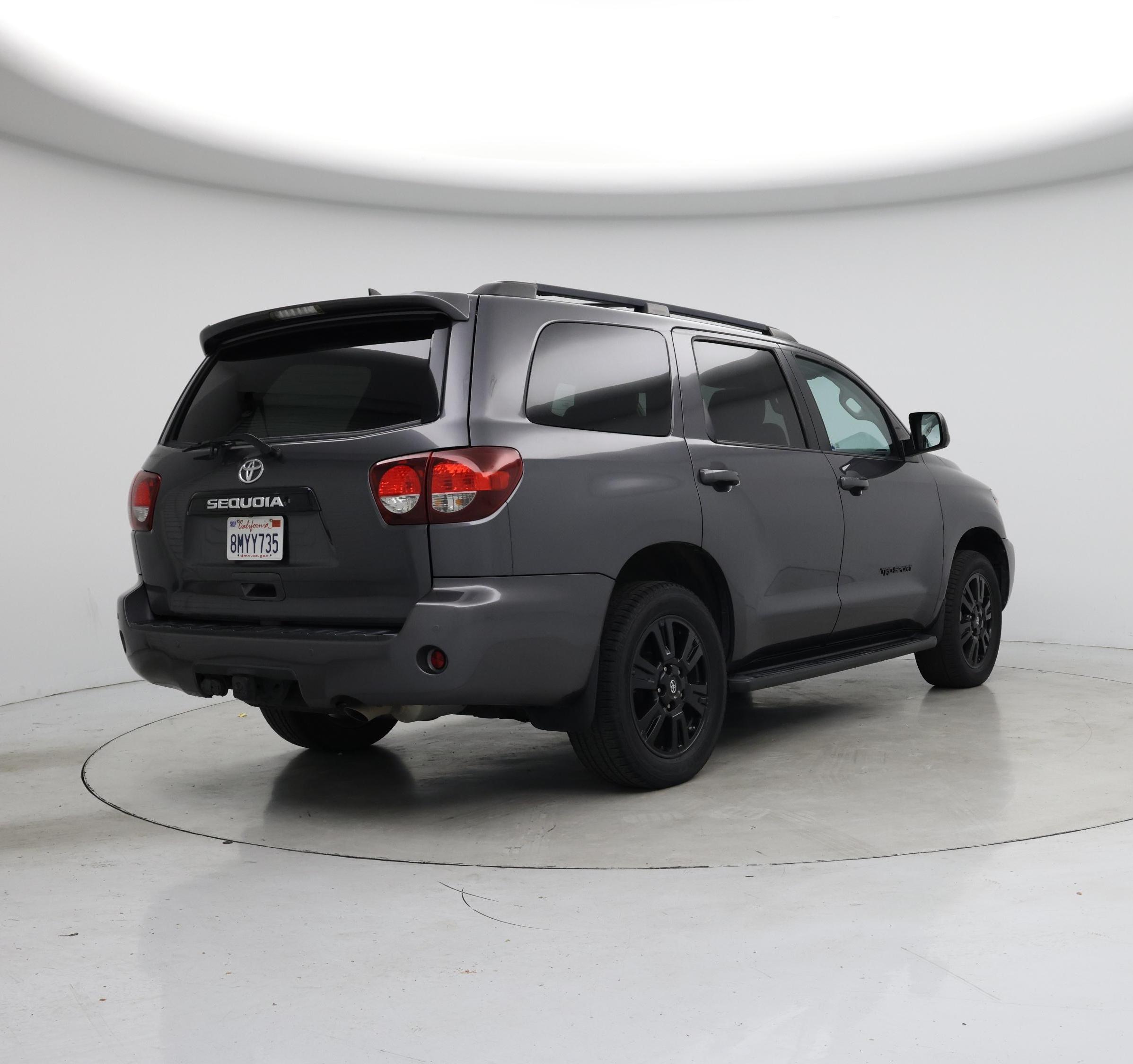 Thumbnail: 2019 Toyota Sequoia - 8