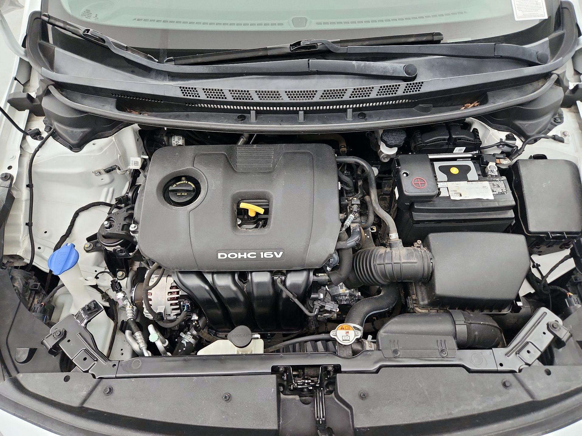 Thumbnail: 2017 Kia Forte - 20