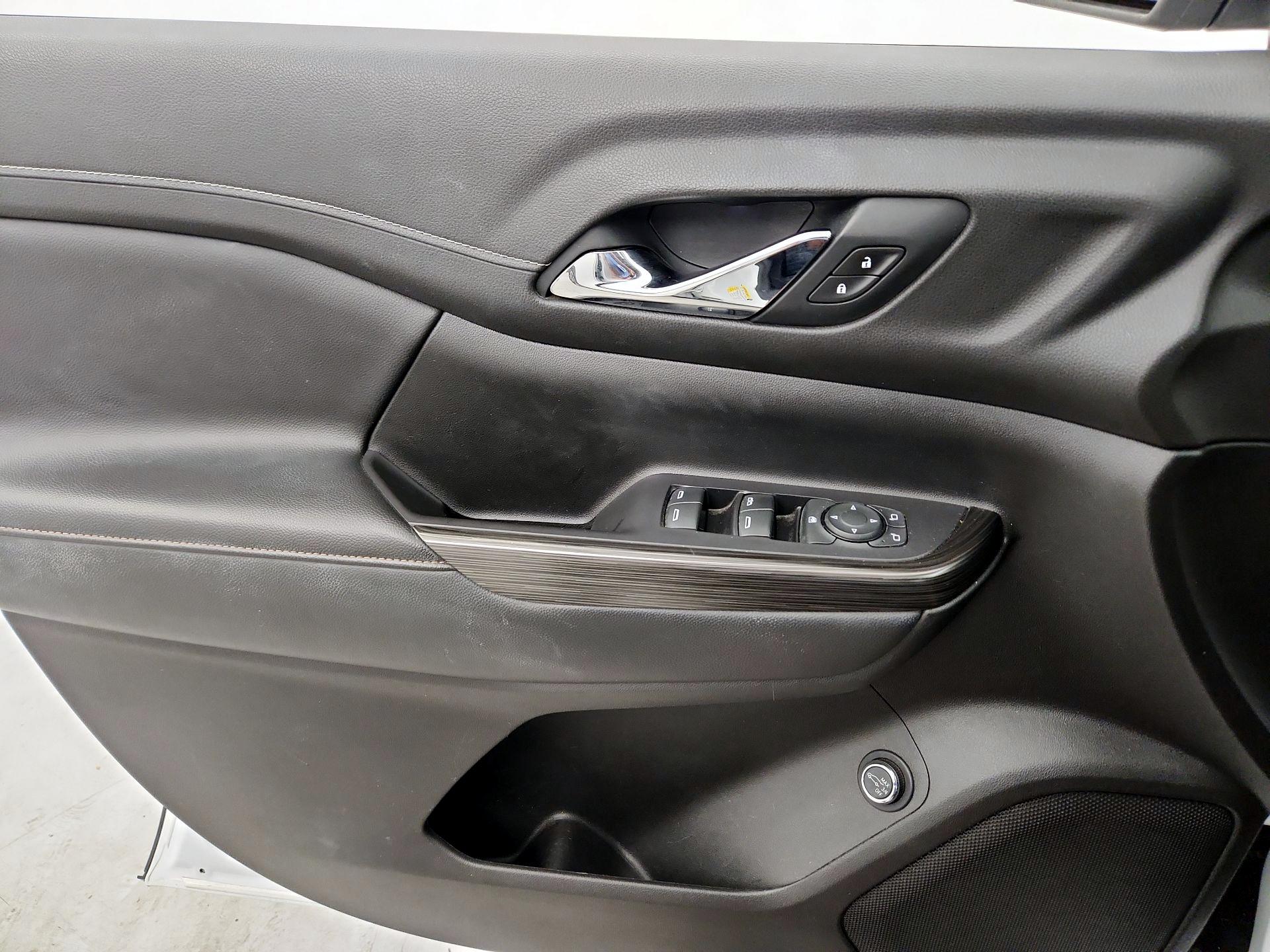 Thumbnail: 2019 GMC Acadia - 12