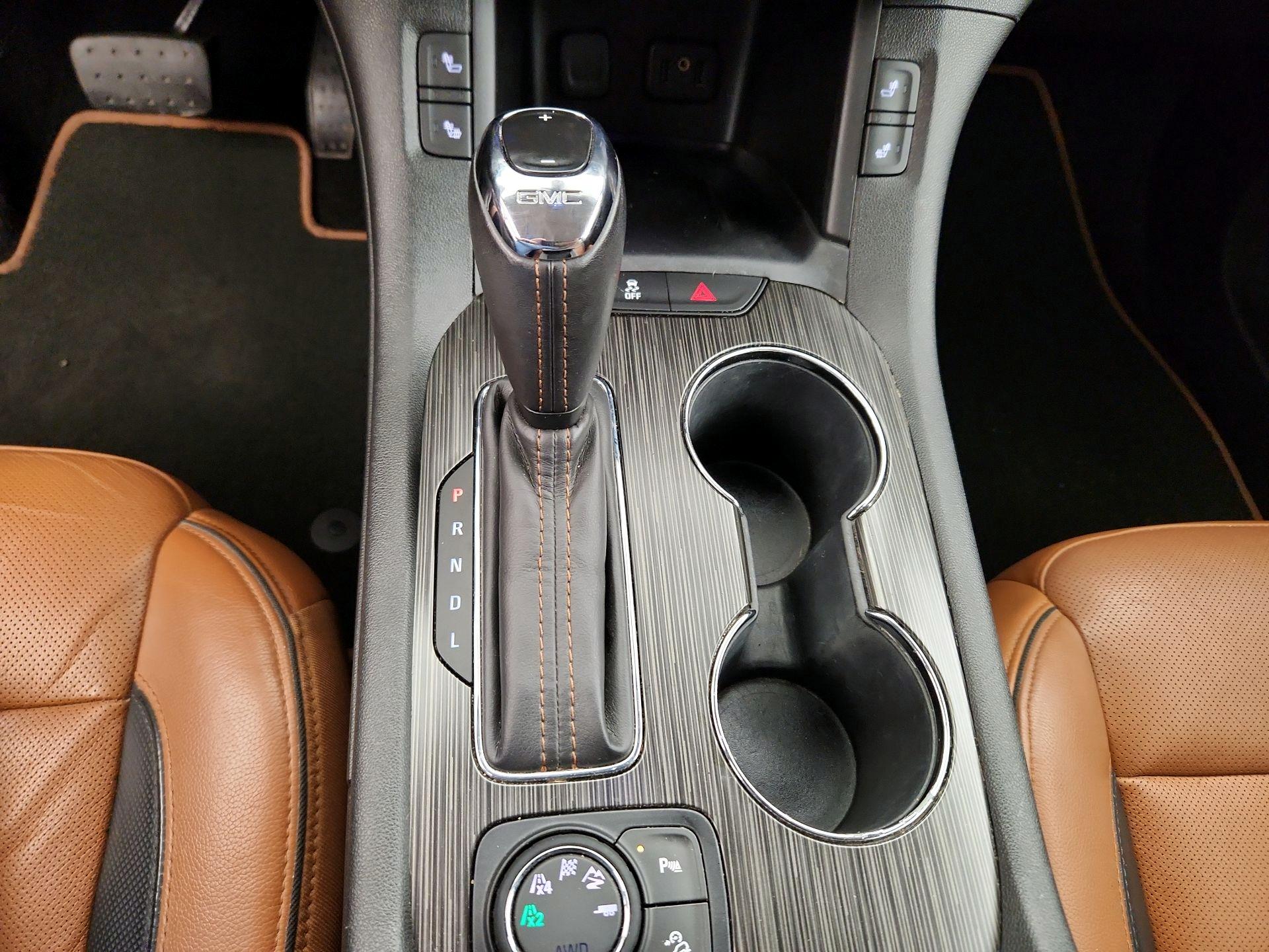 Thumbnail: 2019 GMC Acadia - 18