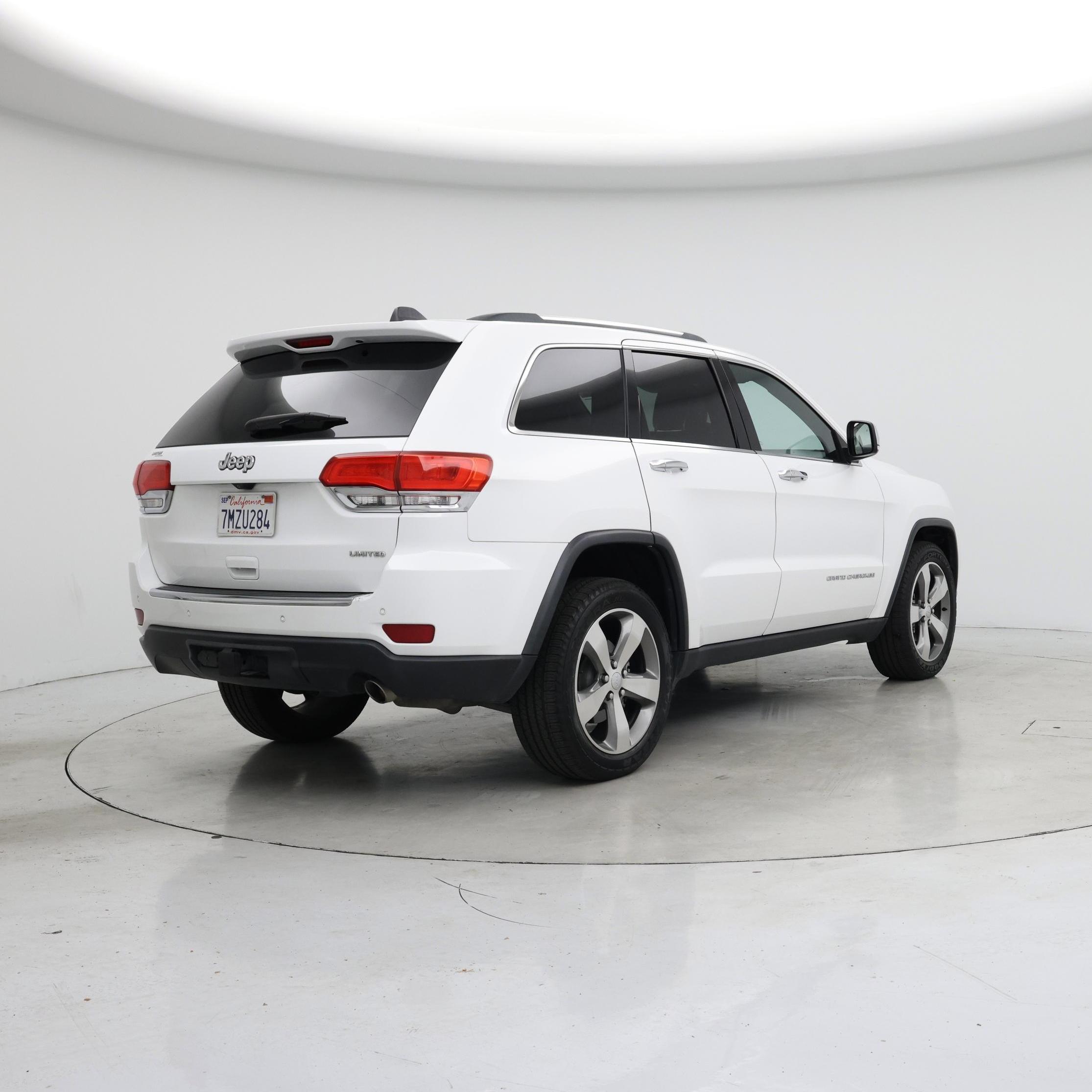 Thumbnail: 2015 Jeep Grand Cherokee - 8