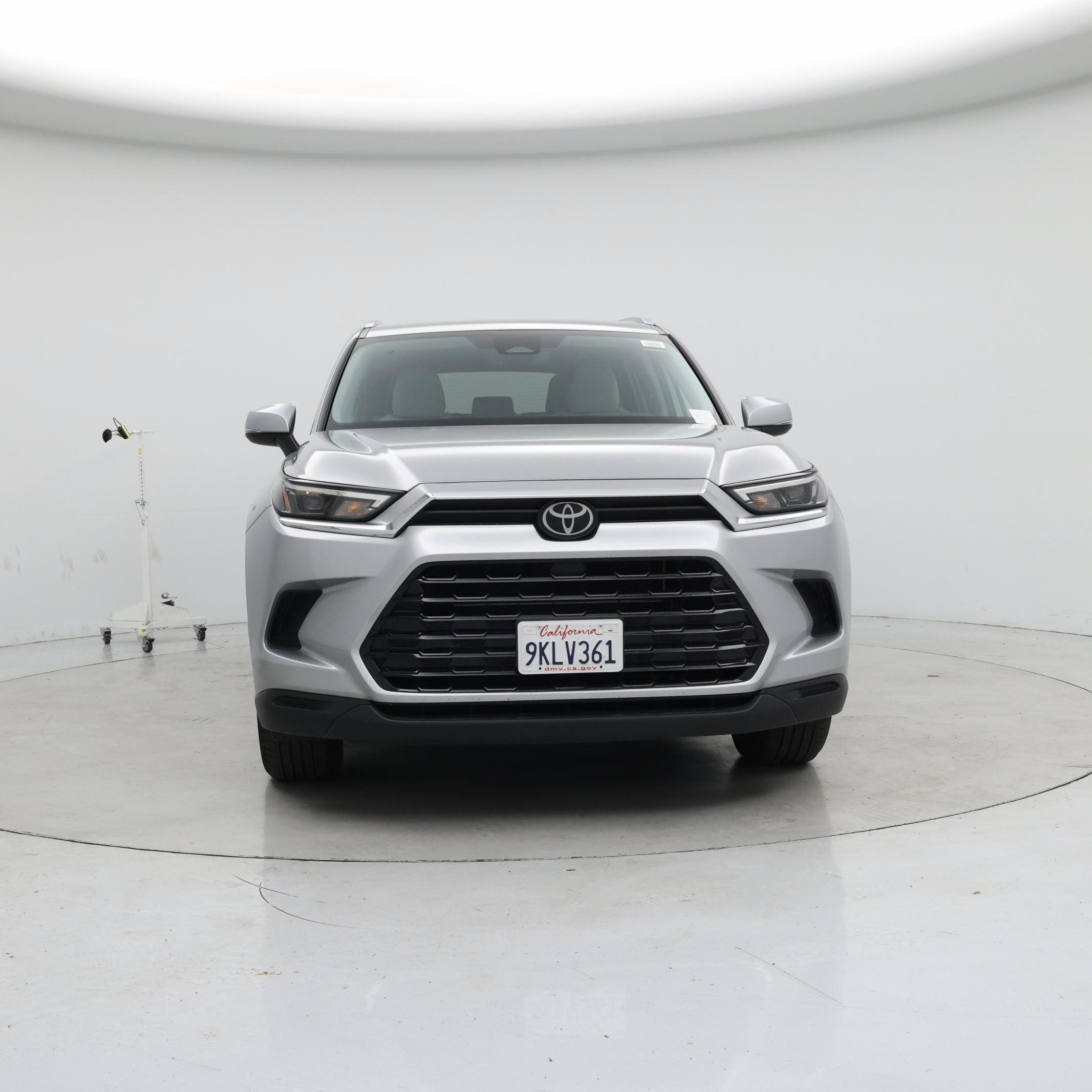 Thumbnail: 2024 Toyota Highlander - 5