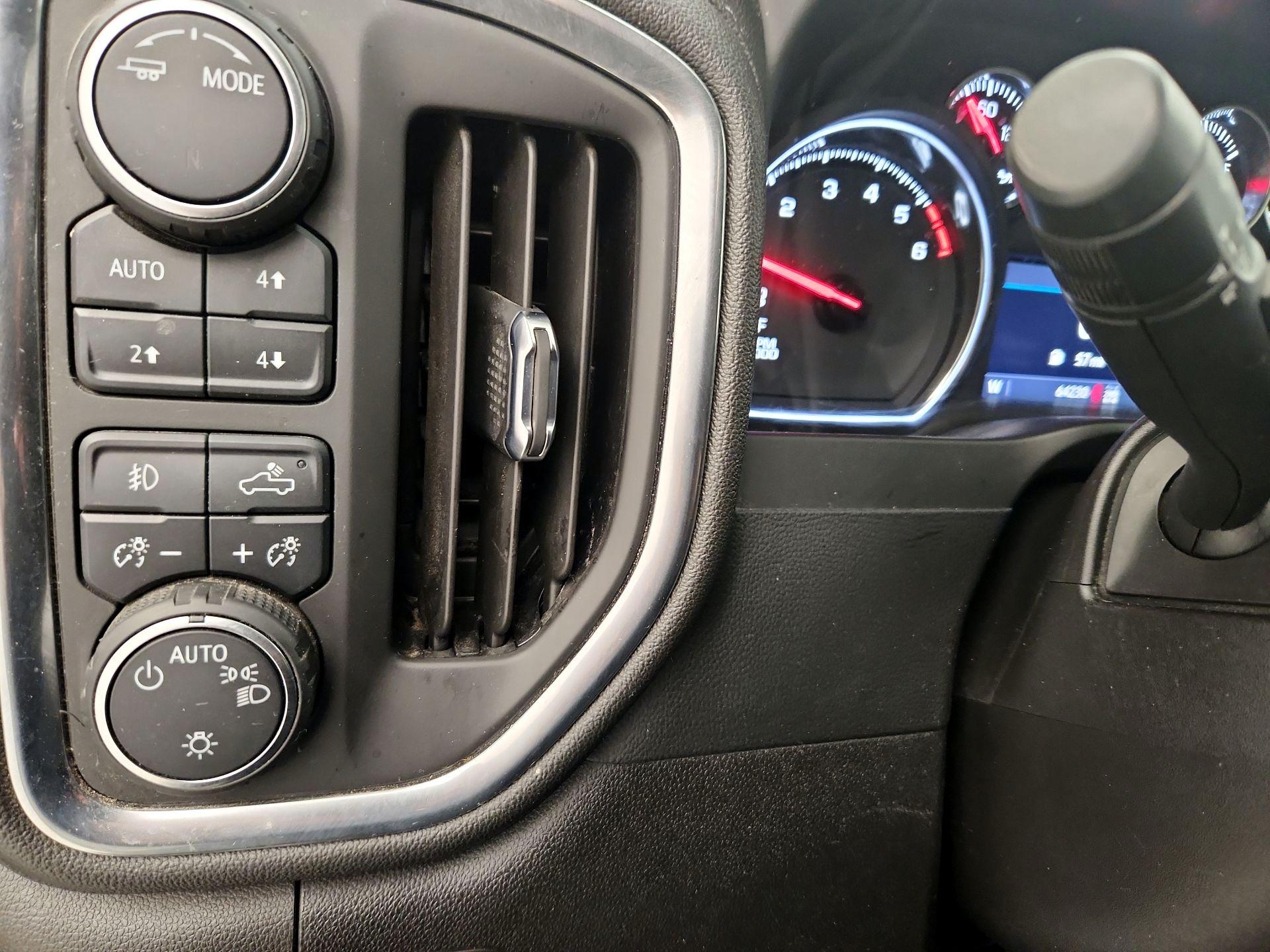 Thumbnail: 2022 Chevrolet Silverado 1500 - 13