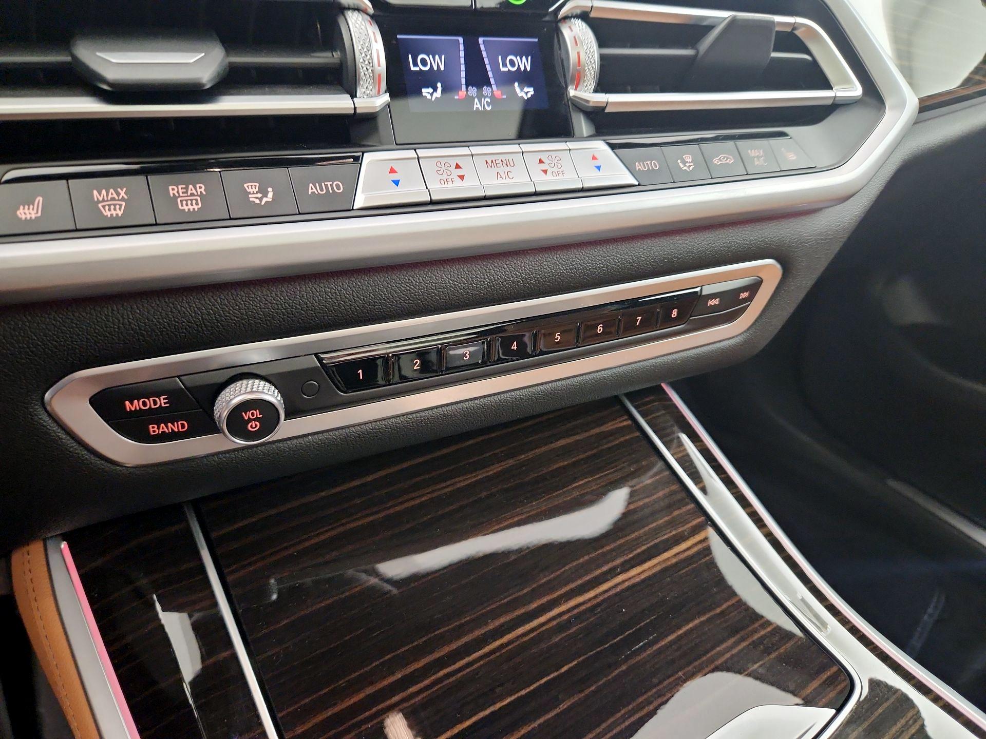 Thumbnail: 2021 BMW X5 - 17