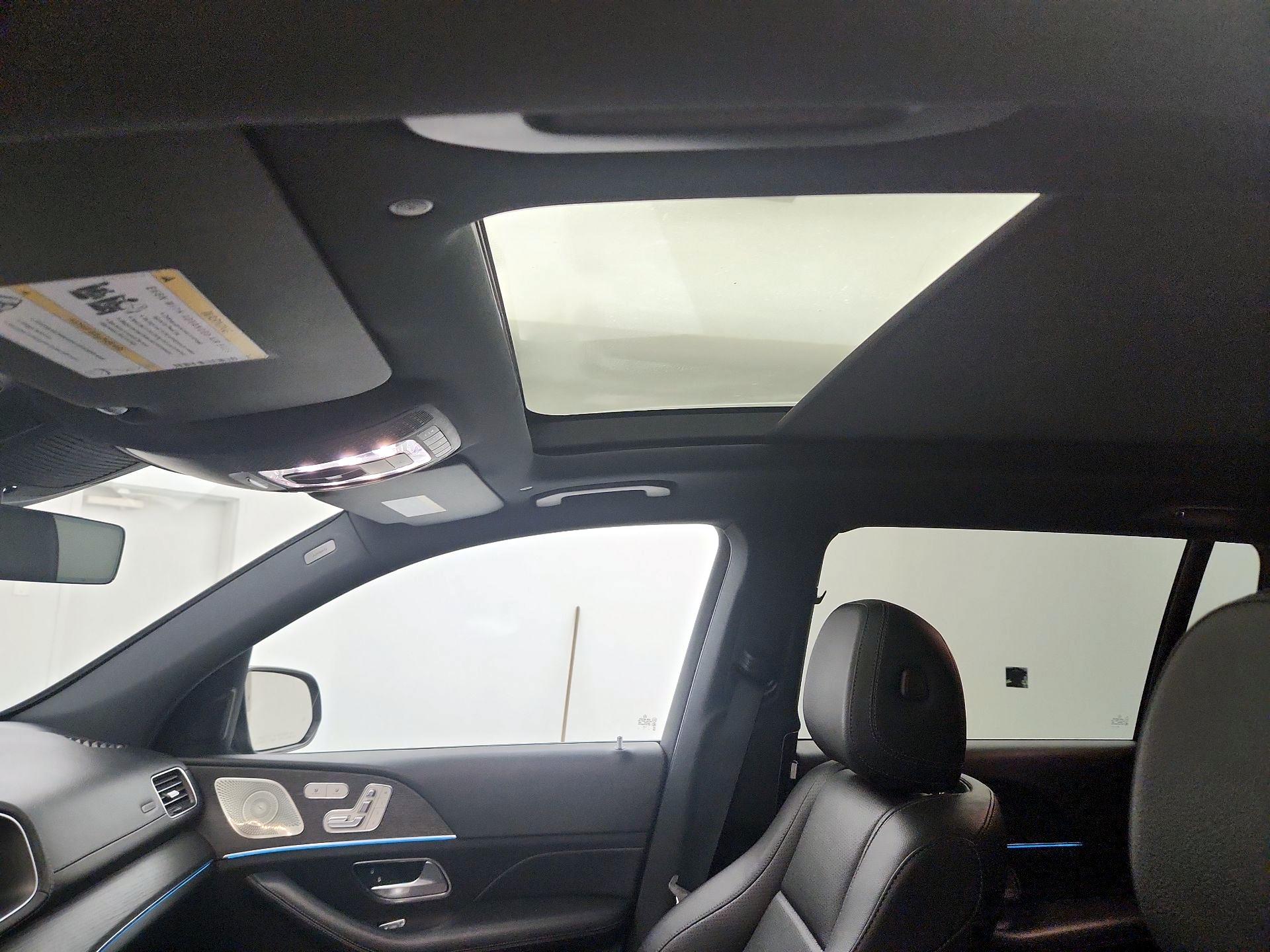 Thumbnail: 2021 Mercedes-Benz GLS - 19