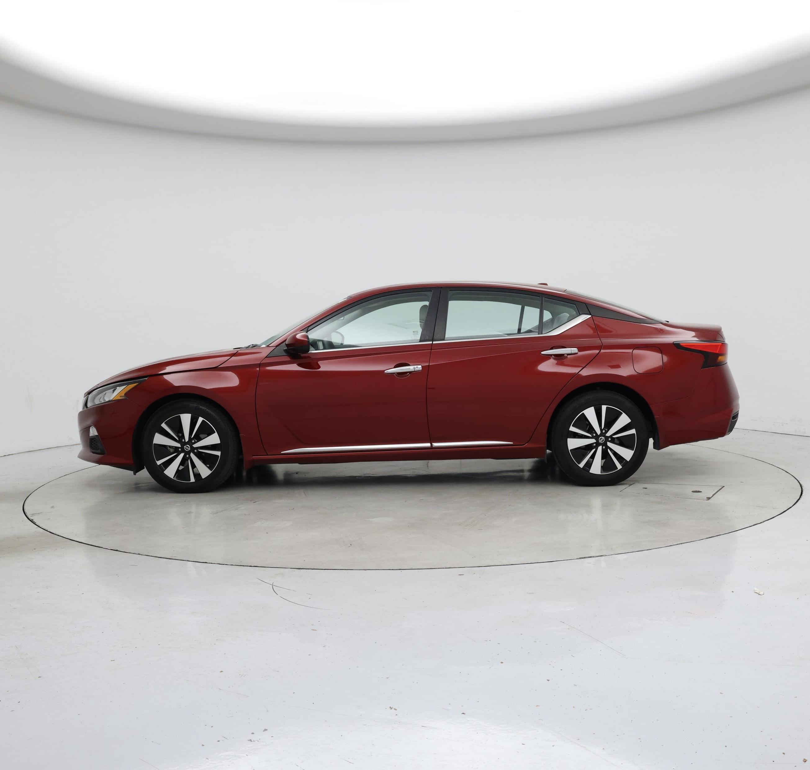 Thumbnail: 2022 Nissan Altima - 3
