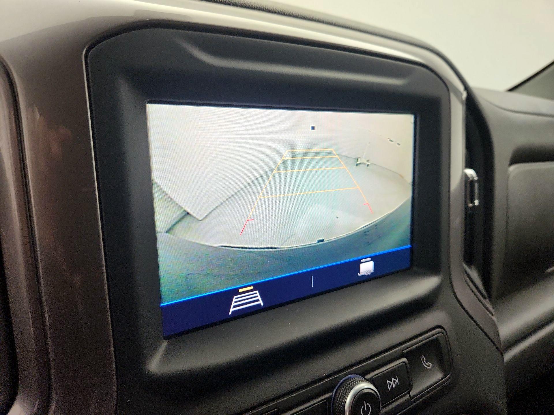 Thumbnail: 2021 Chevrolet Silverado 1500 - 14