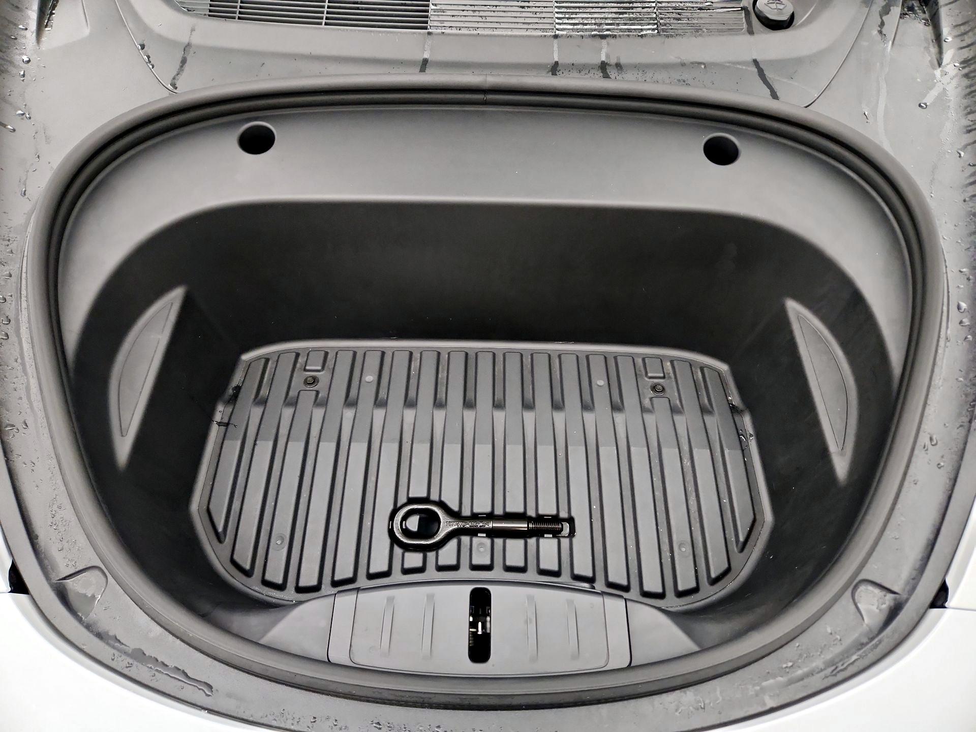 Thumbnail: 2023 Tesla Model 3 - 20