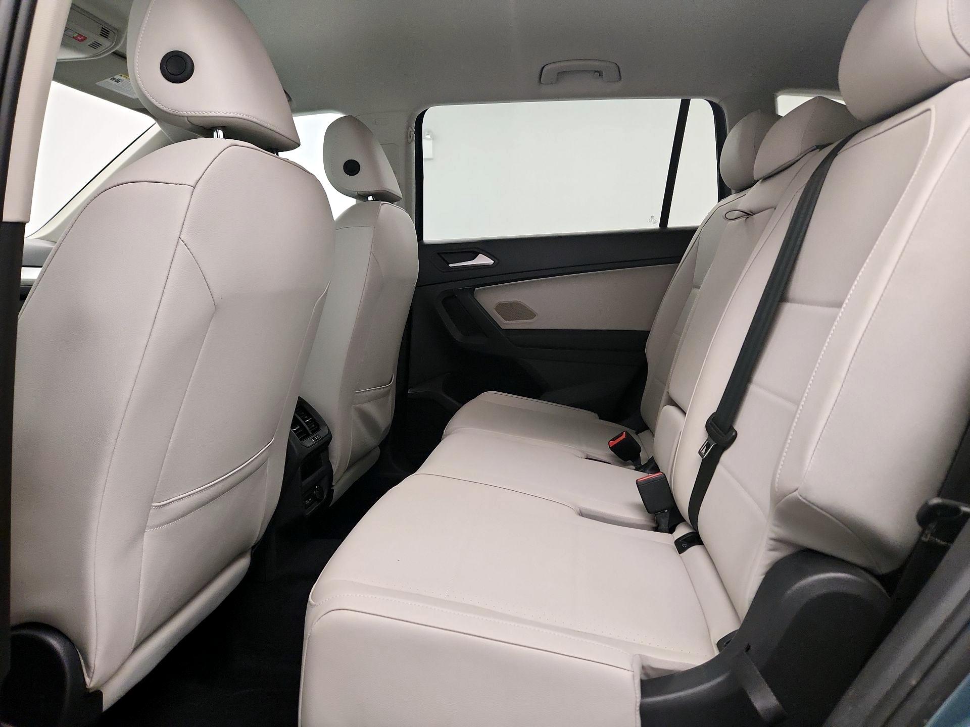 Thumbnail: 2021 Volkswagen Tiguan - 19