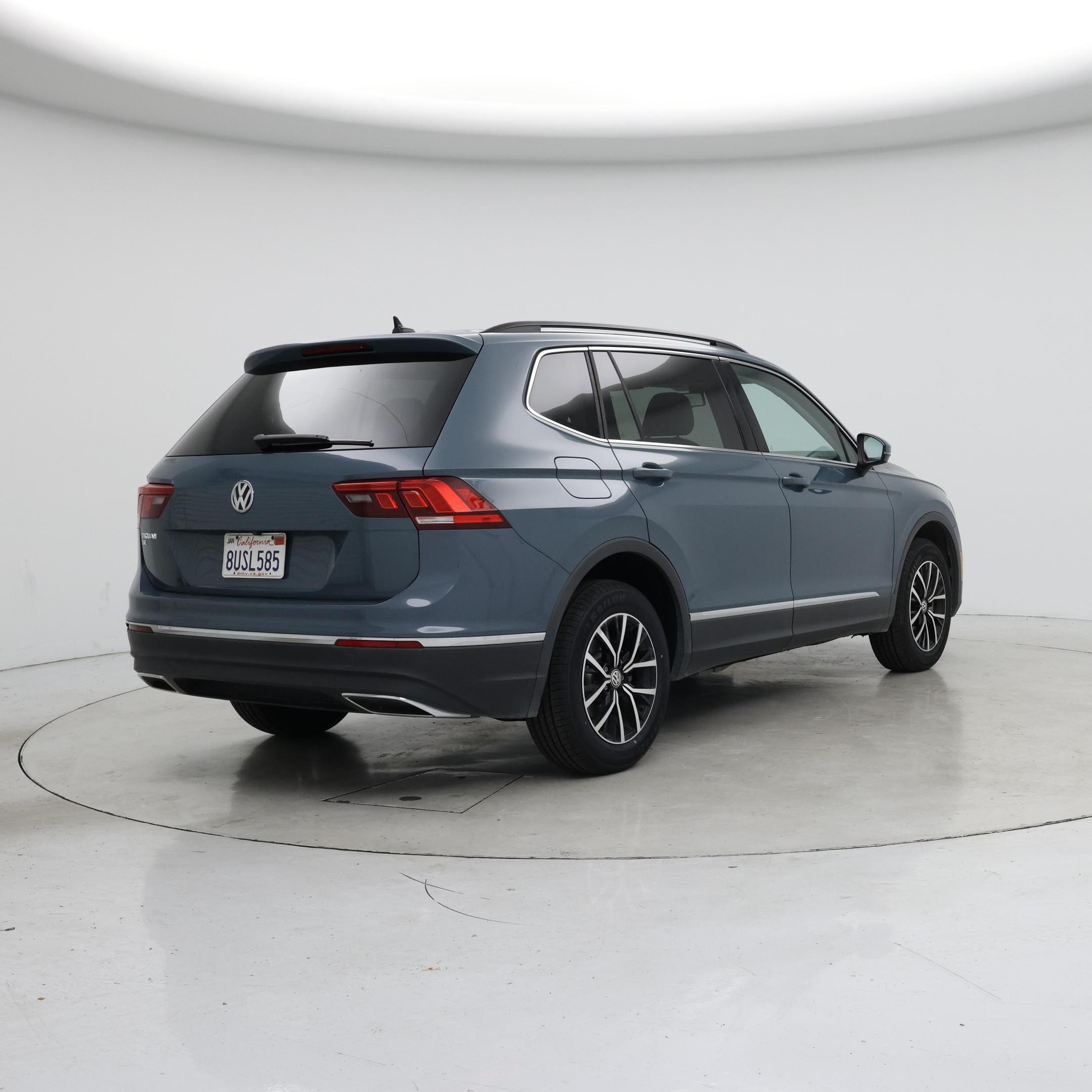 Thumbnail: 2021 Volkswagen Tiguan - 8