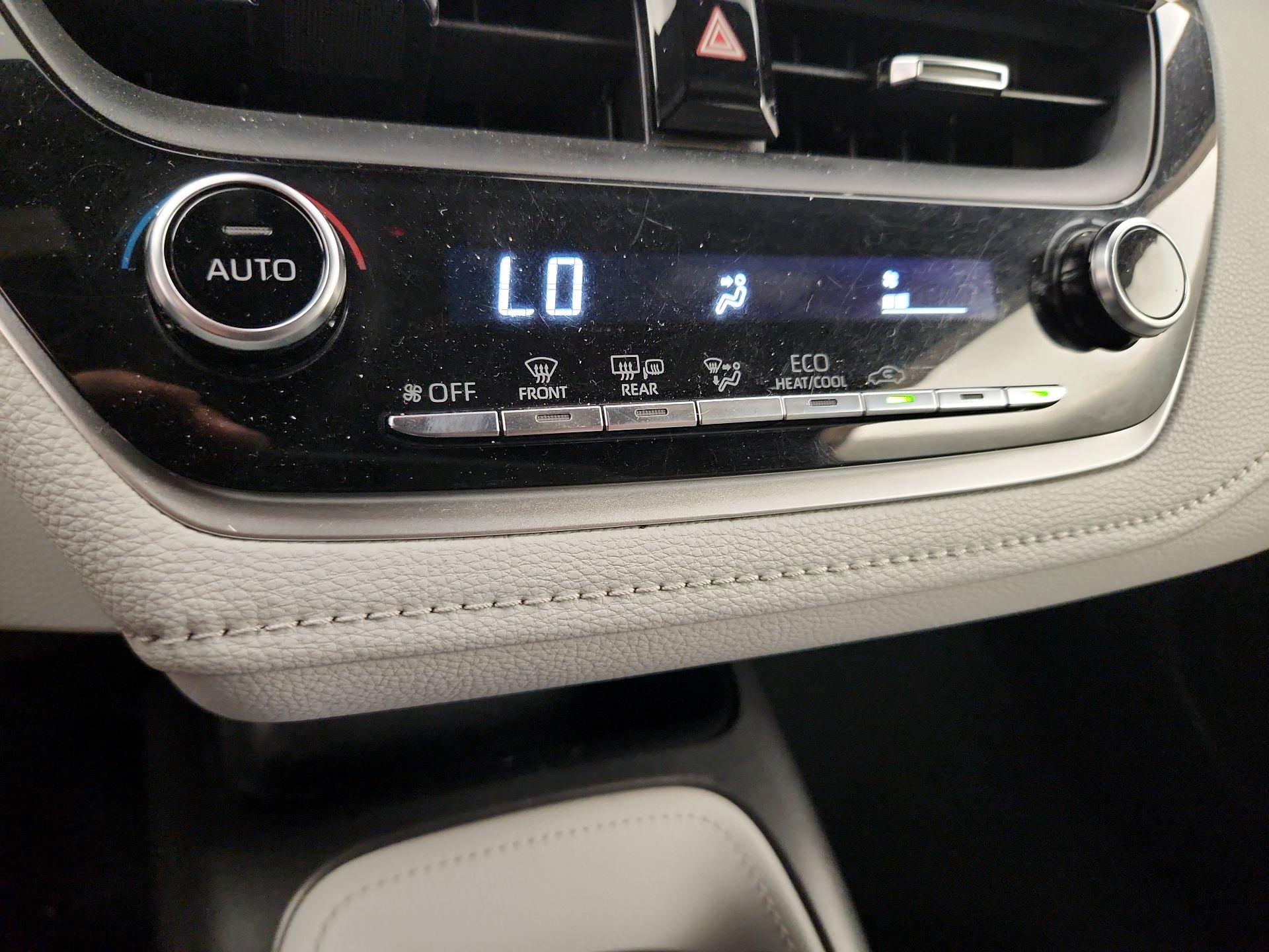 Thumbnail: 2020 Toyota Corolla - 16