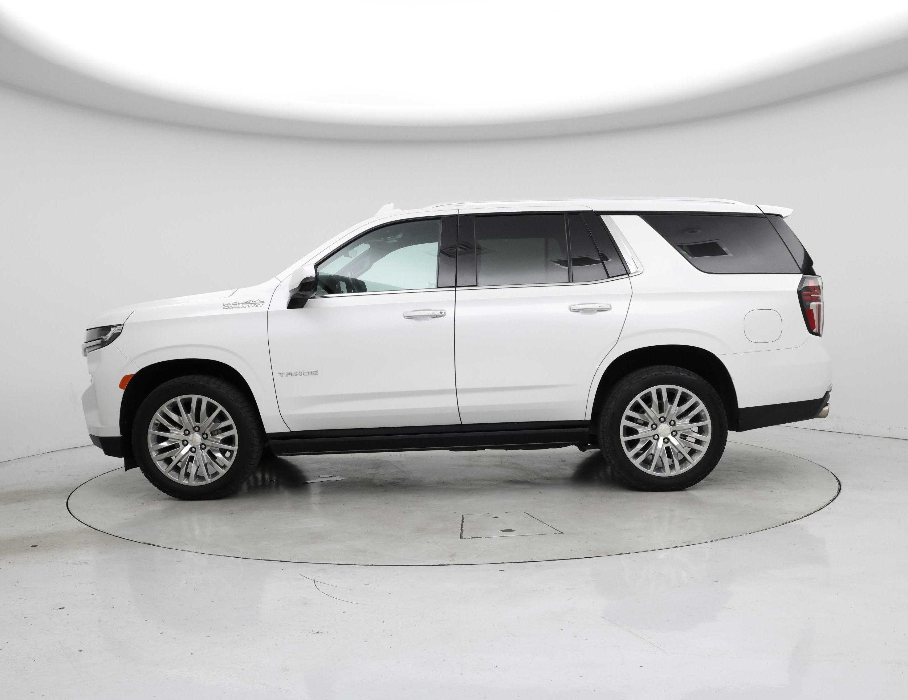 Thumbnail: 2023 Chevrolet Tahoe - 3