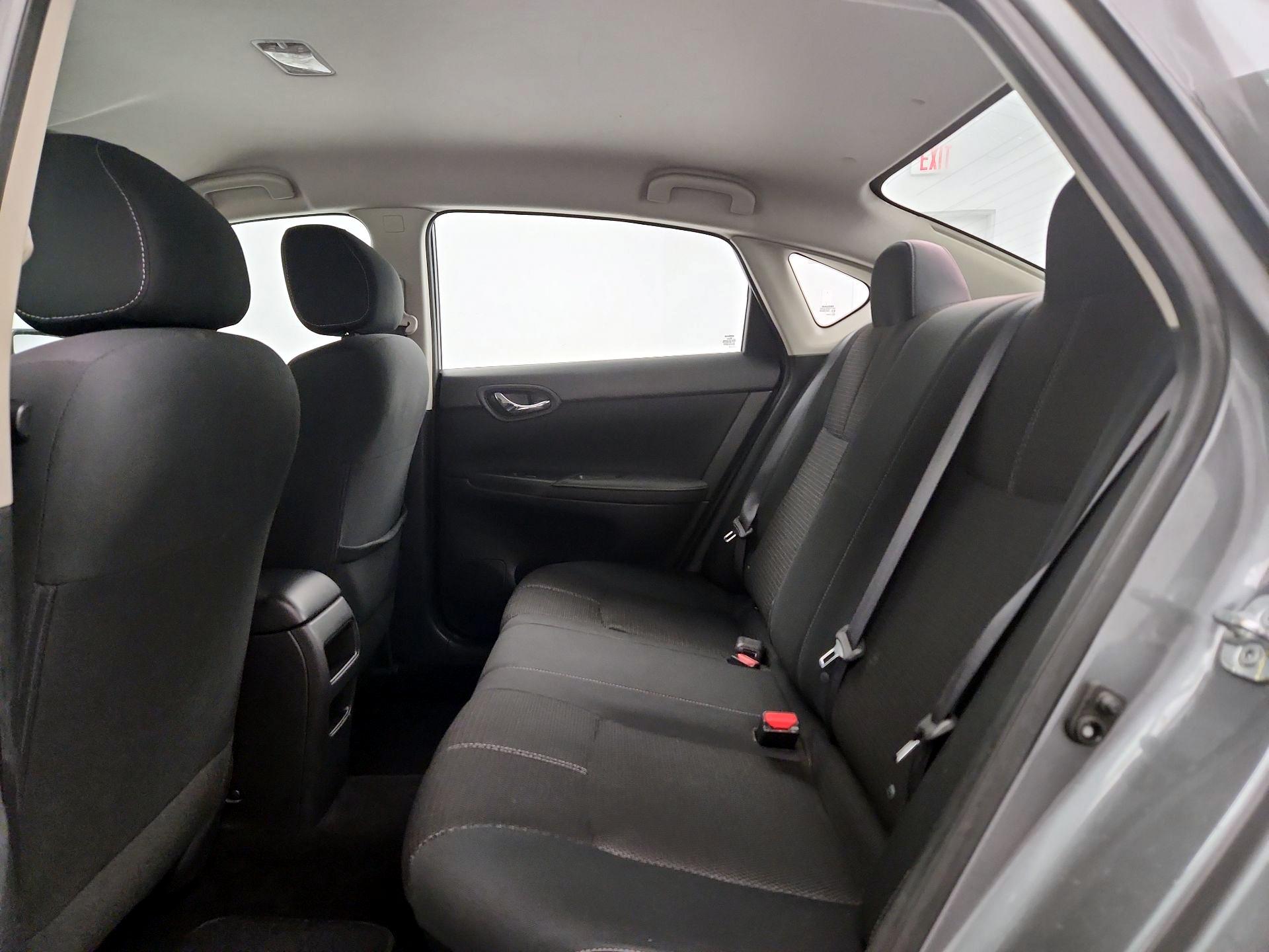 Thumbnail: 2018 Nissan Sentra - 19