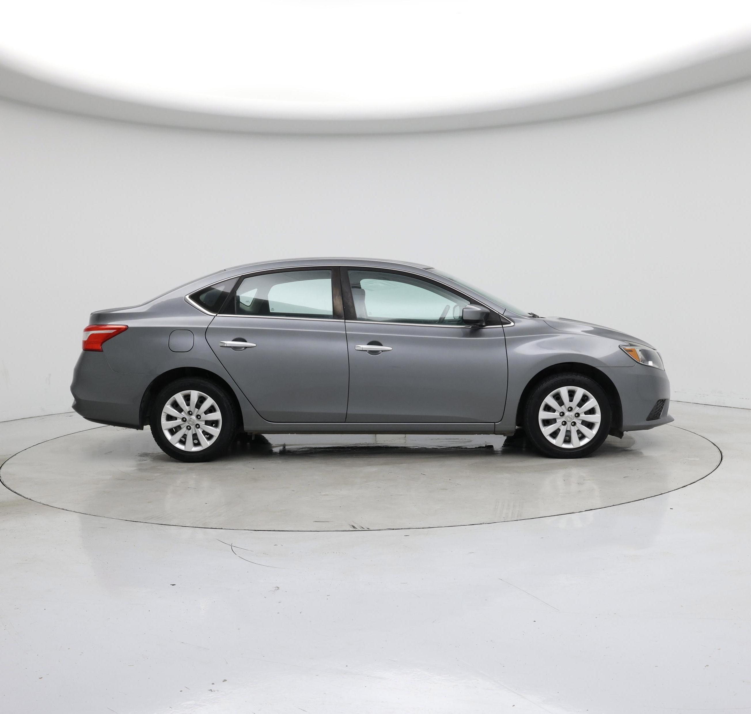 Thumbnail: 2018 Nissan Sentra - 7