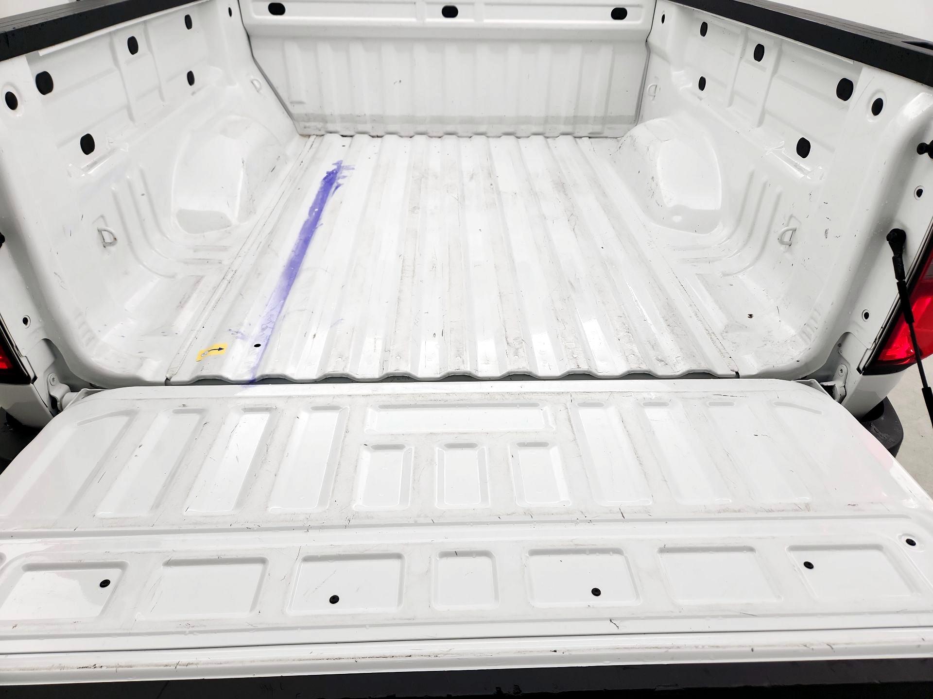 Thumbnail: 2022 Chevrolet Colorado - 20