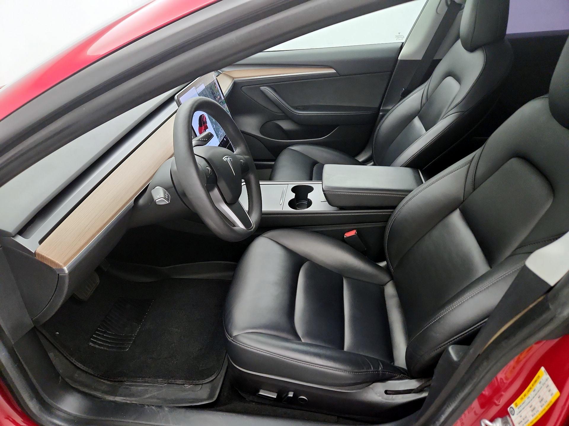 Thumbnail: 2021 Tesla Model 3 - 11