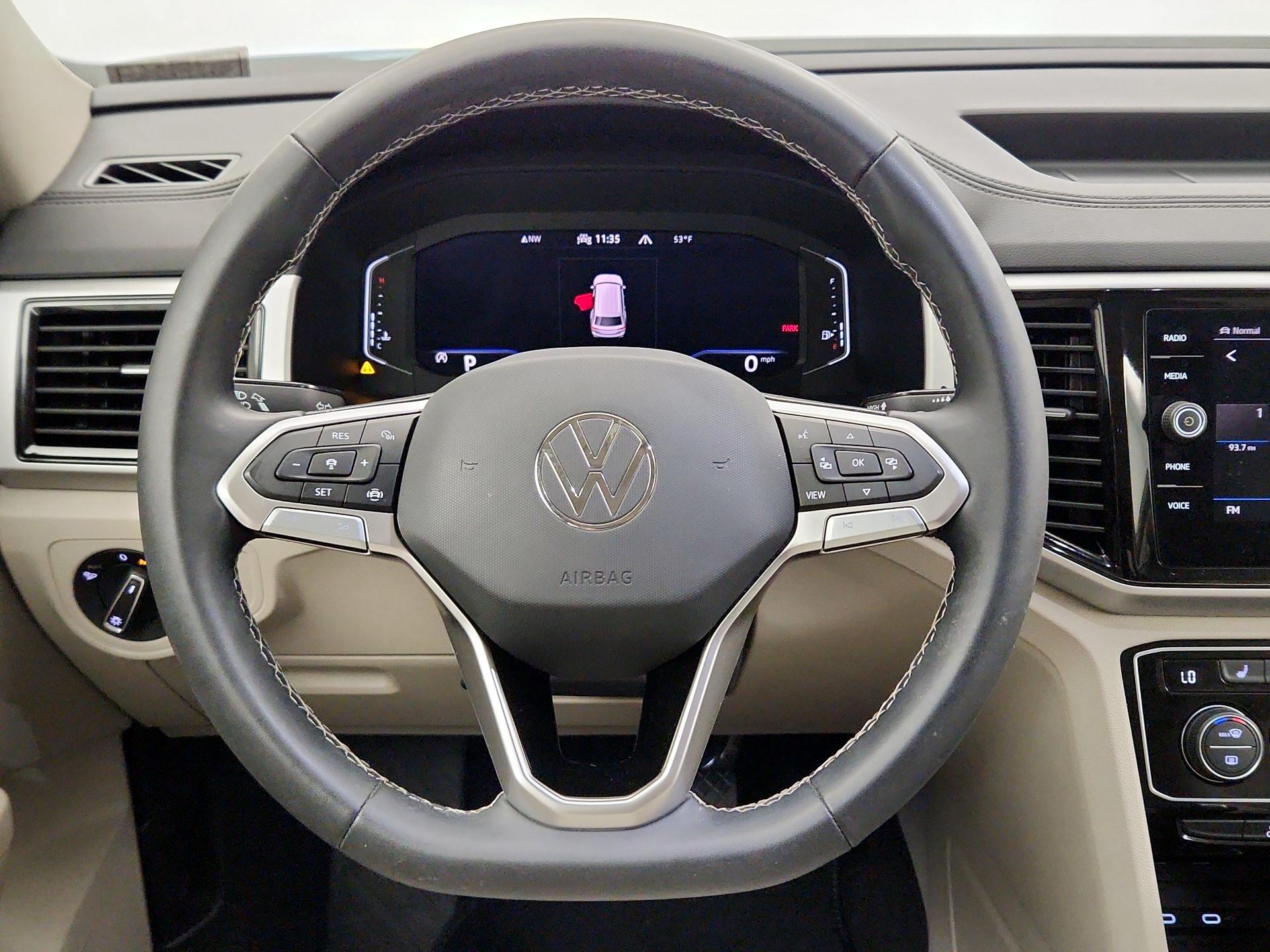 Thumbnail: 2023 Volkswagen Atlas - 10