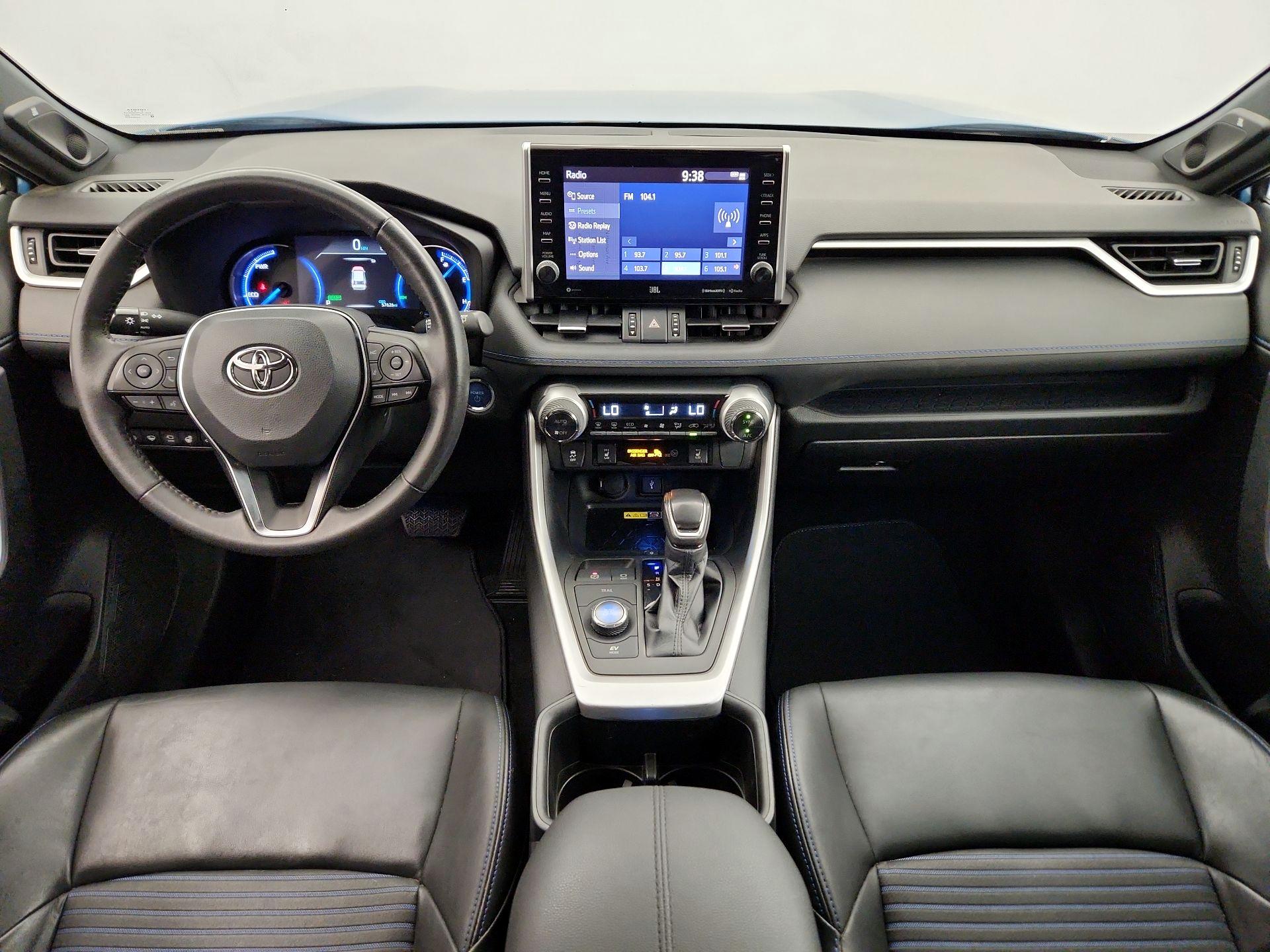 Thumbnail: 2022 Toyota RAV4 - 9