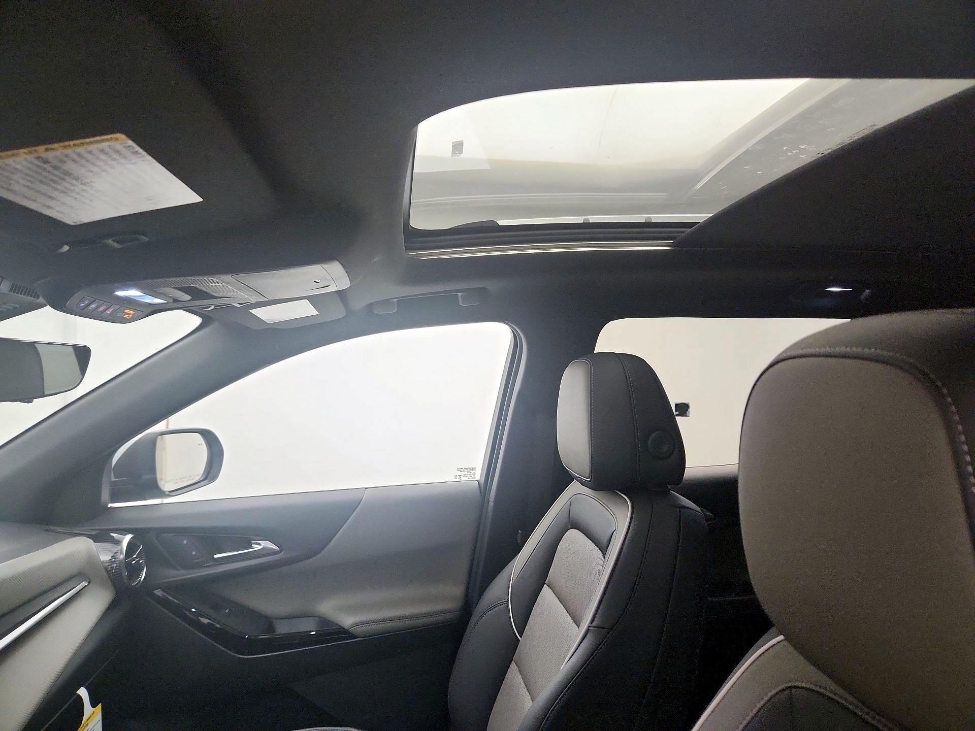 Thumbnail: 2025 Chevrolet Equinox - 19