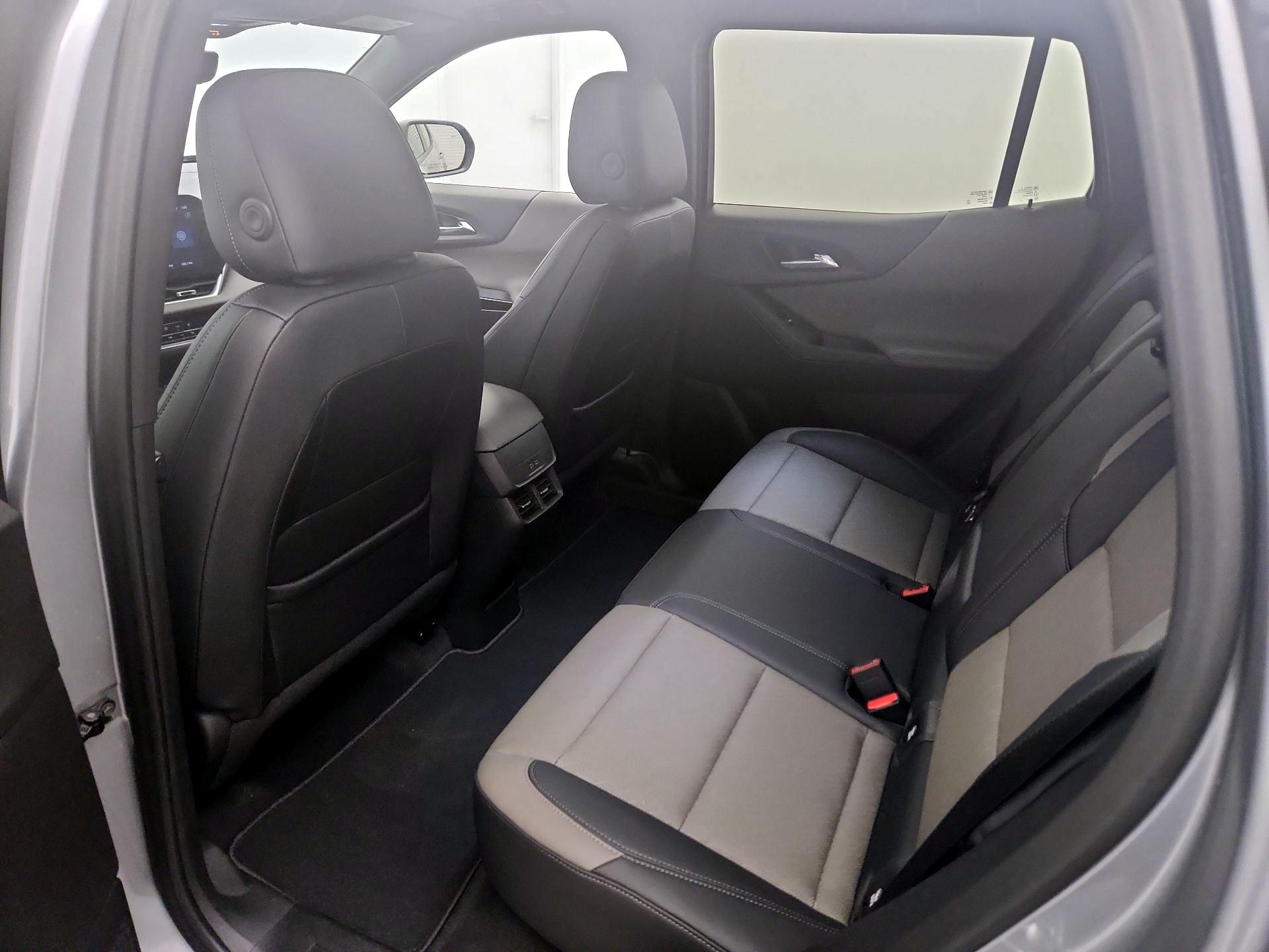 Thumbnail: 2025 Chevrolet Equinox - 20