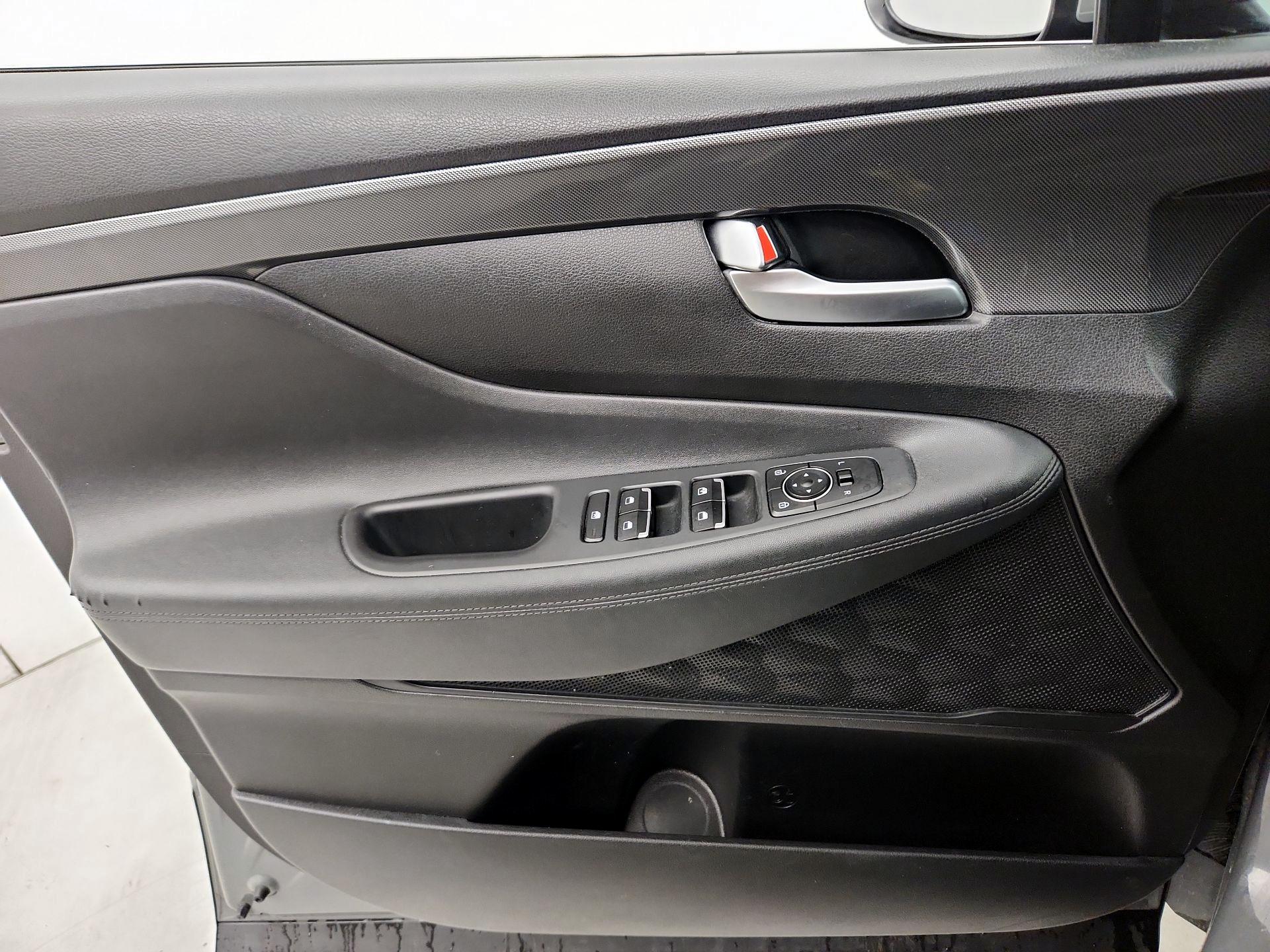 Thumbnail: 2021 Hyundai Santa Fe - 12