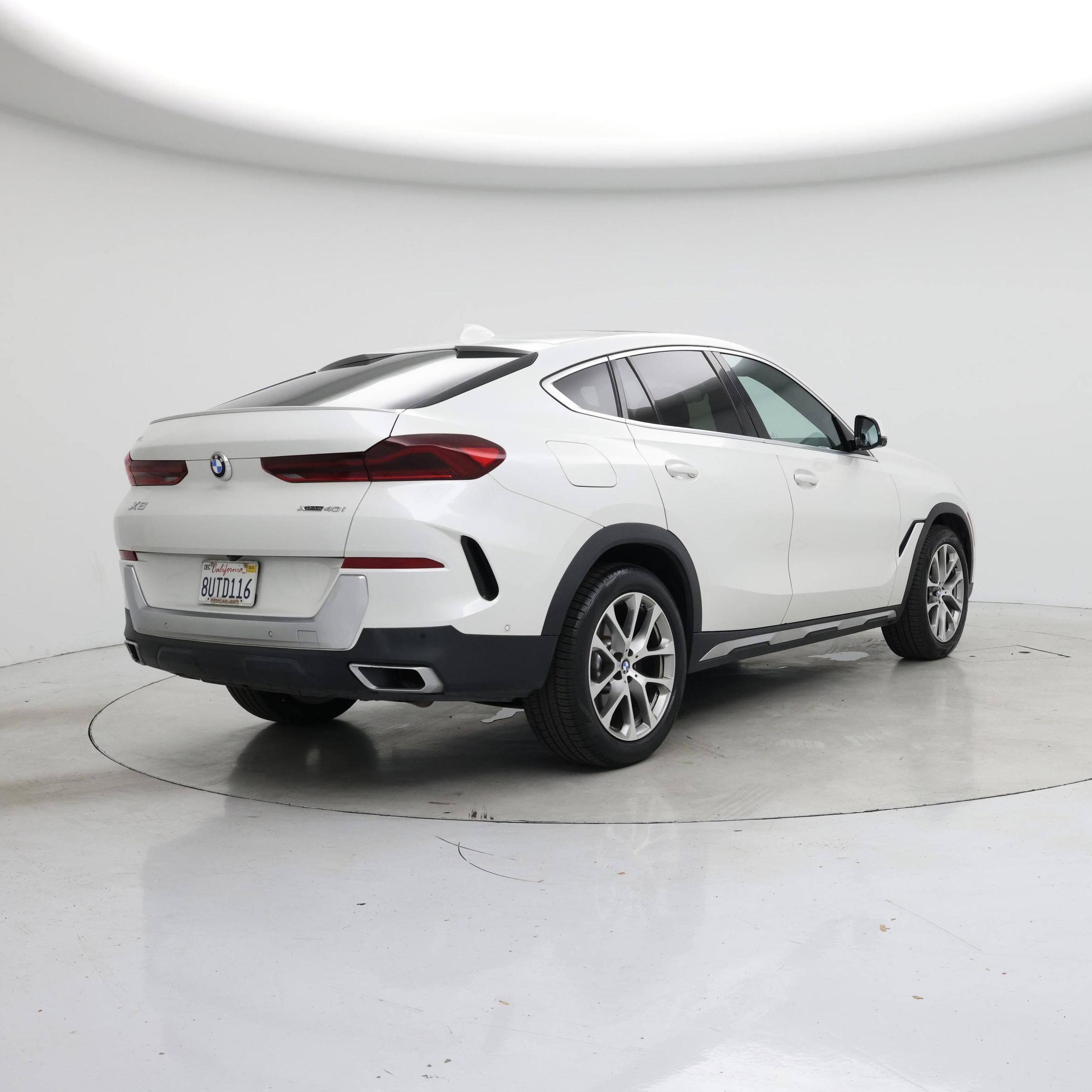 Thumbnail: 2020 BMW X6 - 8