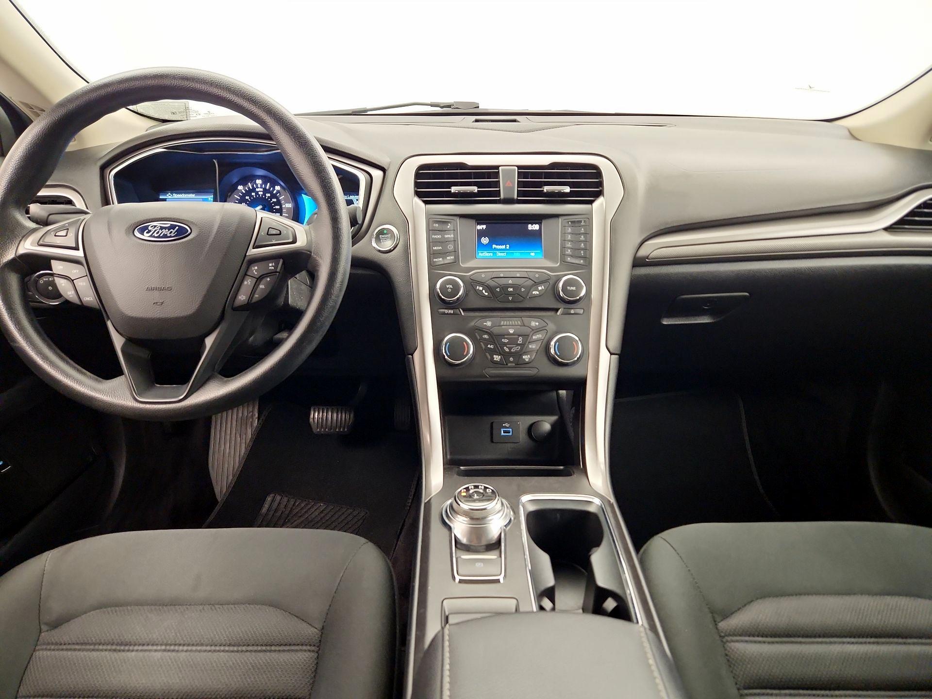 Thumbnail: 2017 Ford Fusion - 9