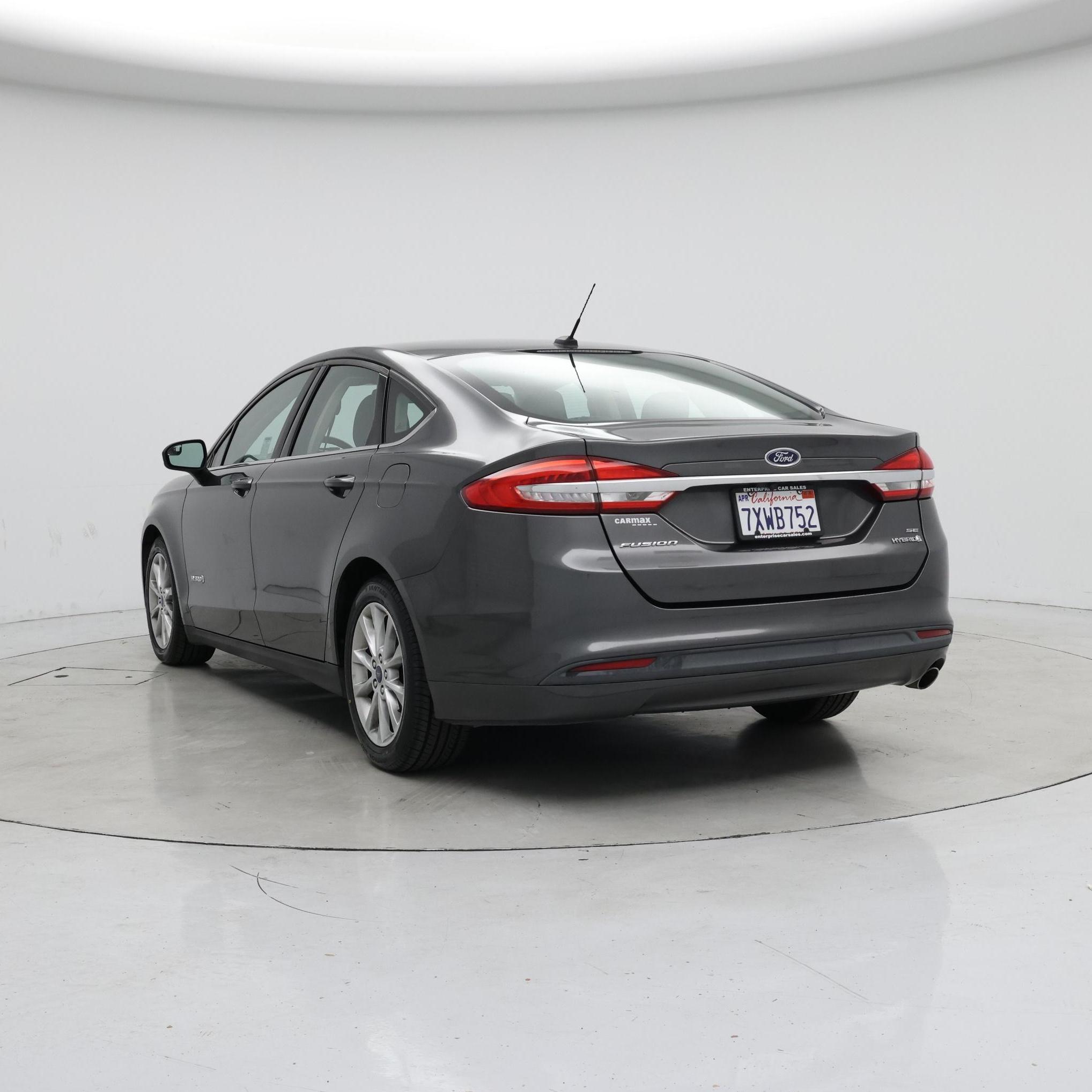 Thumbnail: 2017 Ford Fusion - 2