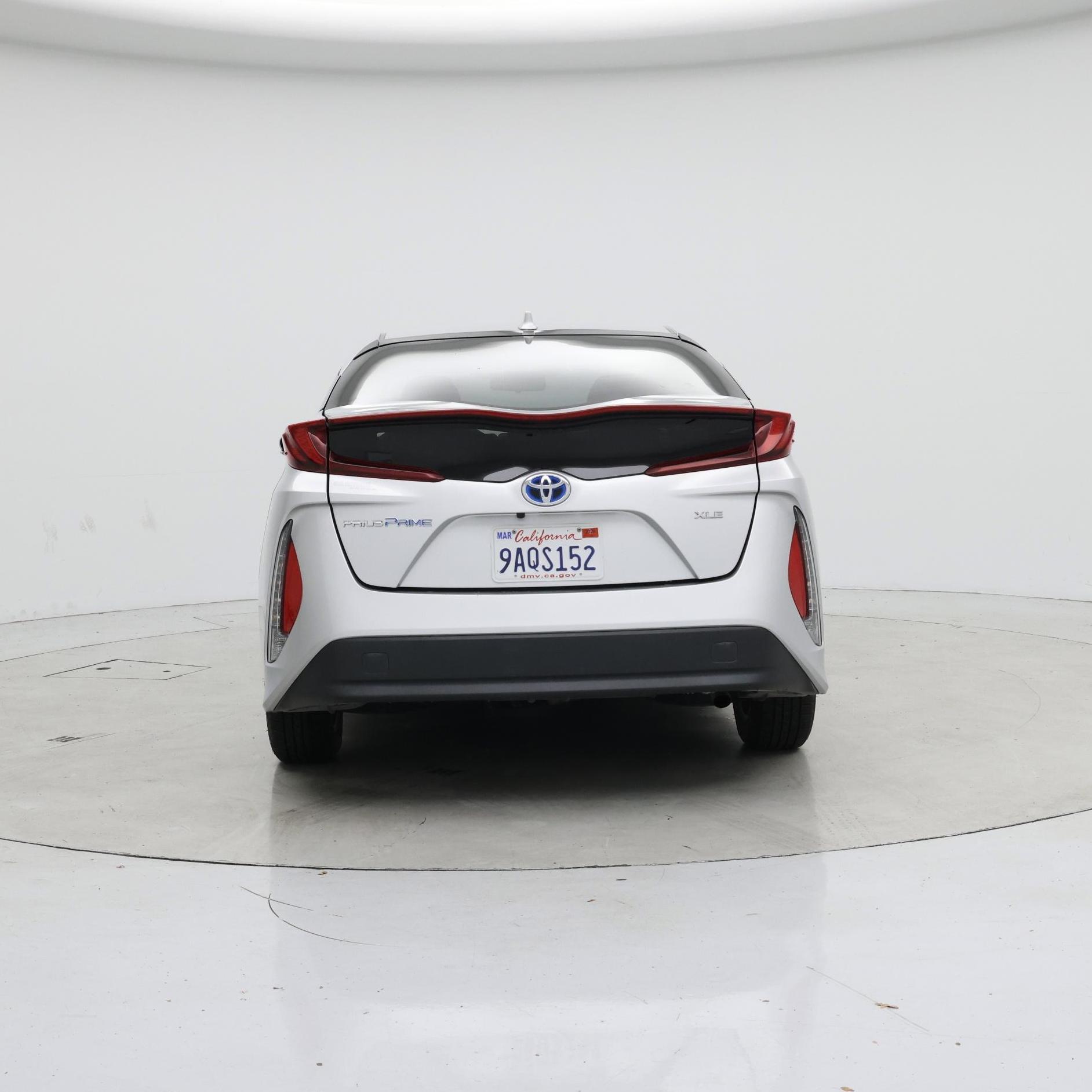 Thumbnail: 2020 Toyota Prius Prime - 6