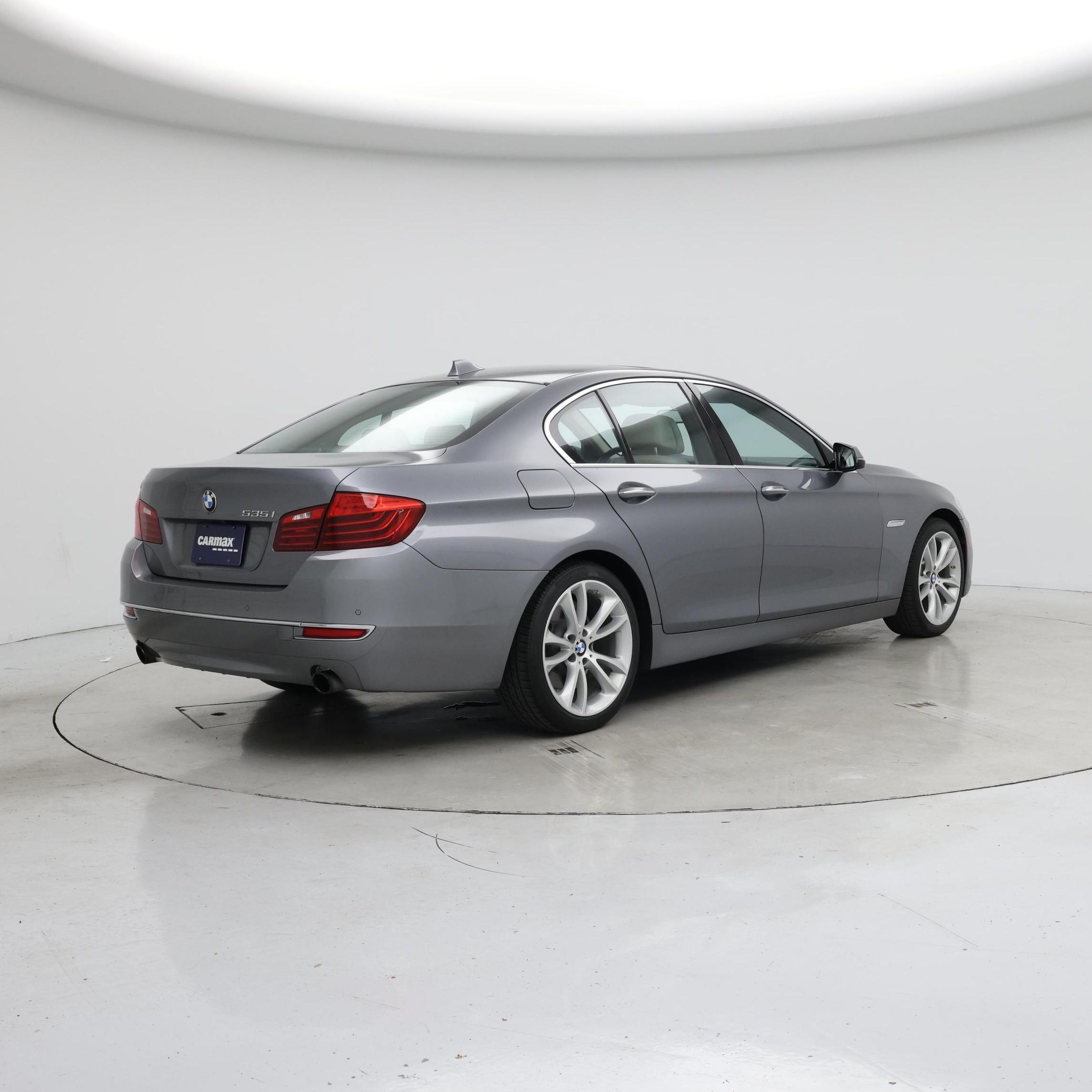 Thumbnail: 2014 BMW 5 Series - 8