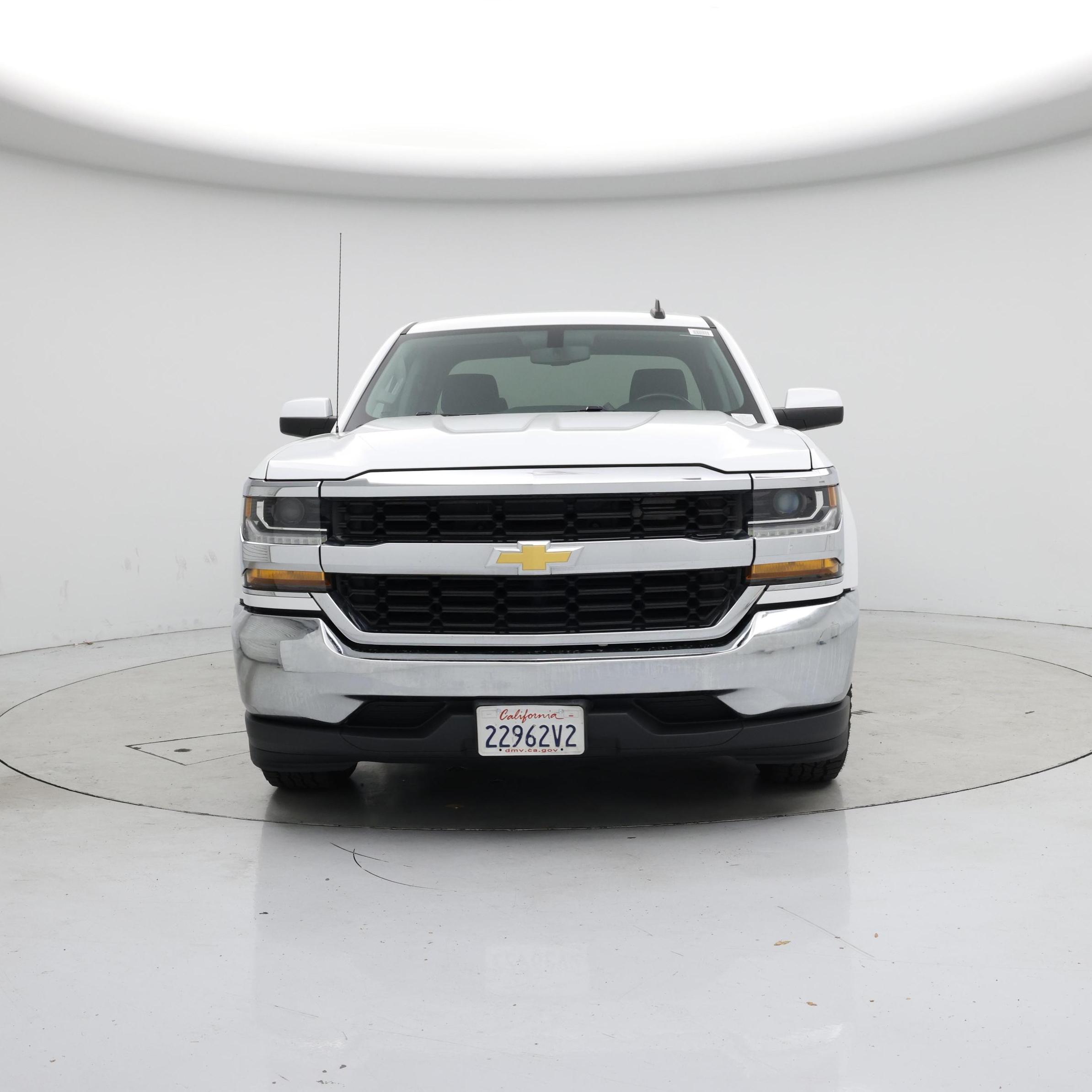 Thumbnail: 2019 Chevrolet Silverado 1500 - 5