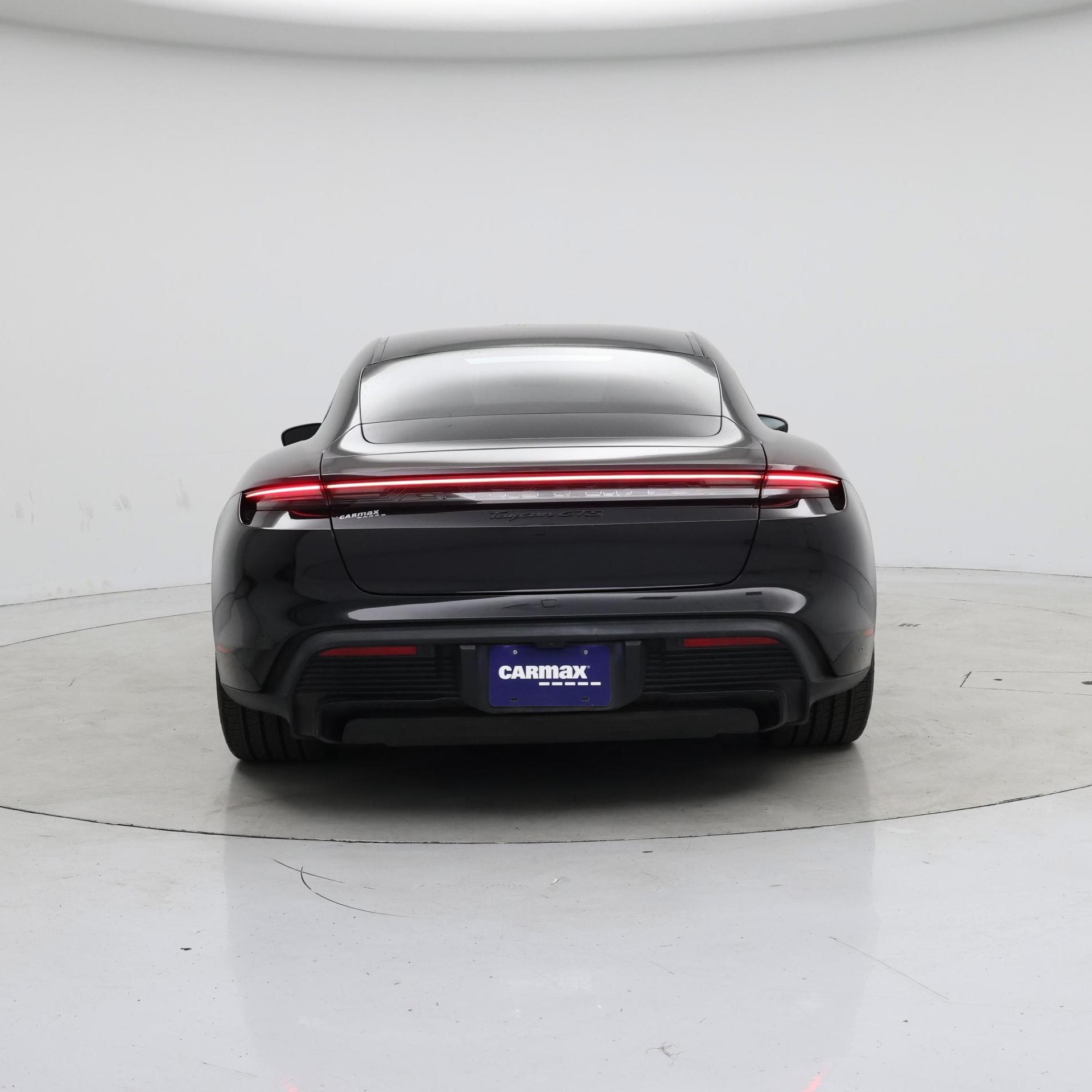 Thumbnail: 2022 Porsche Taycan - 6